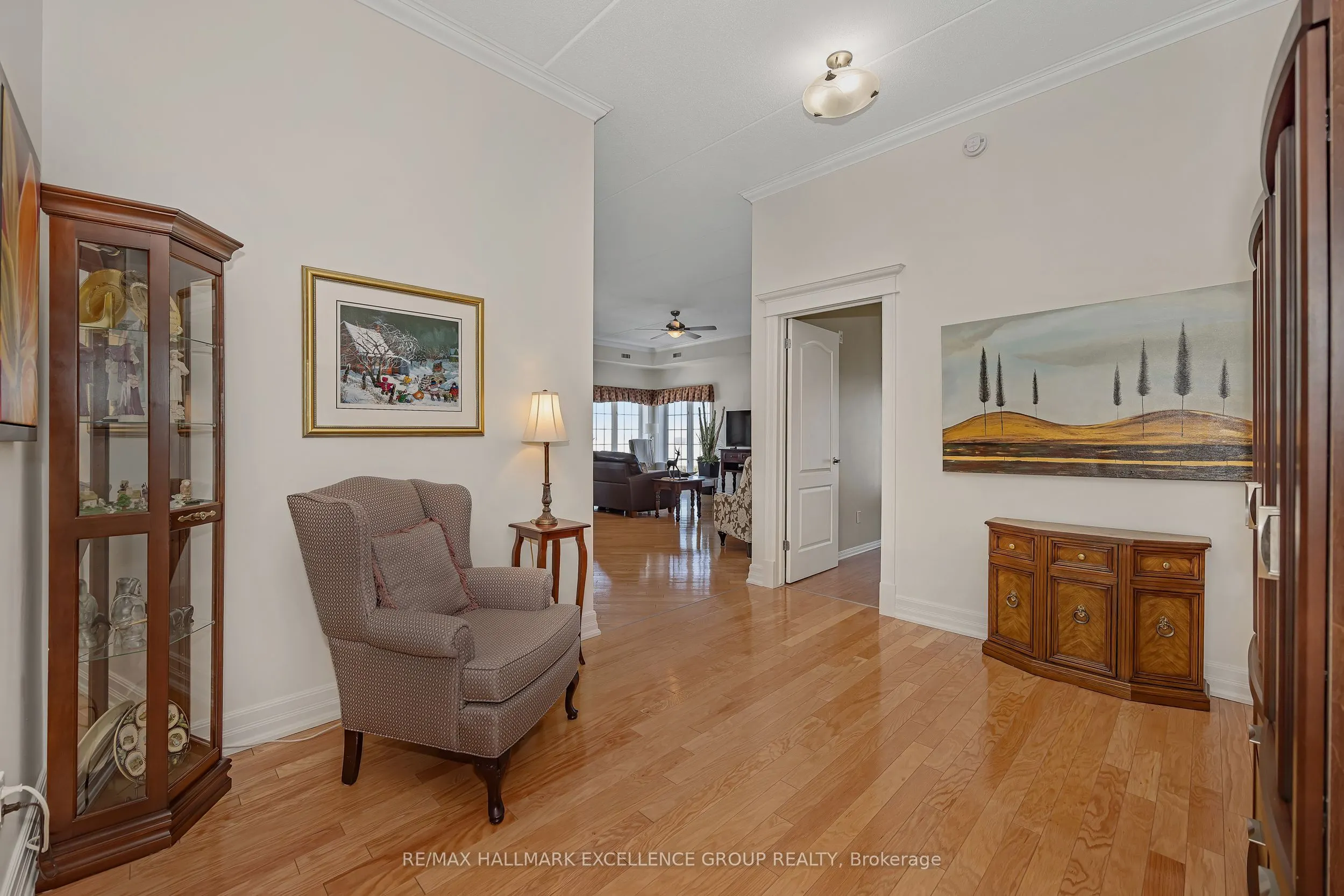 2921 Laurier Street #406