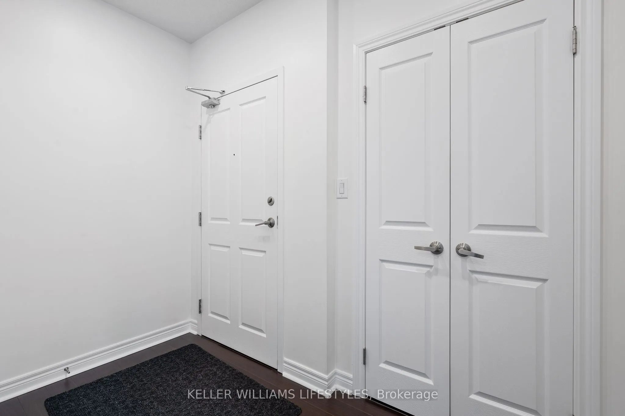 1030 Coronation Drive #1004