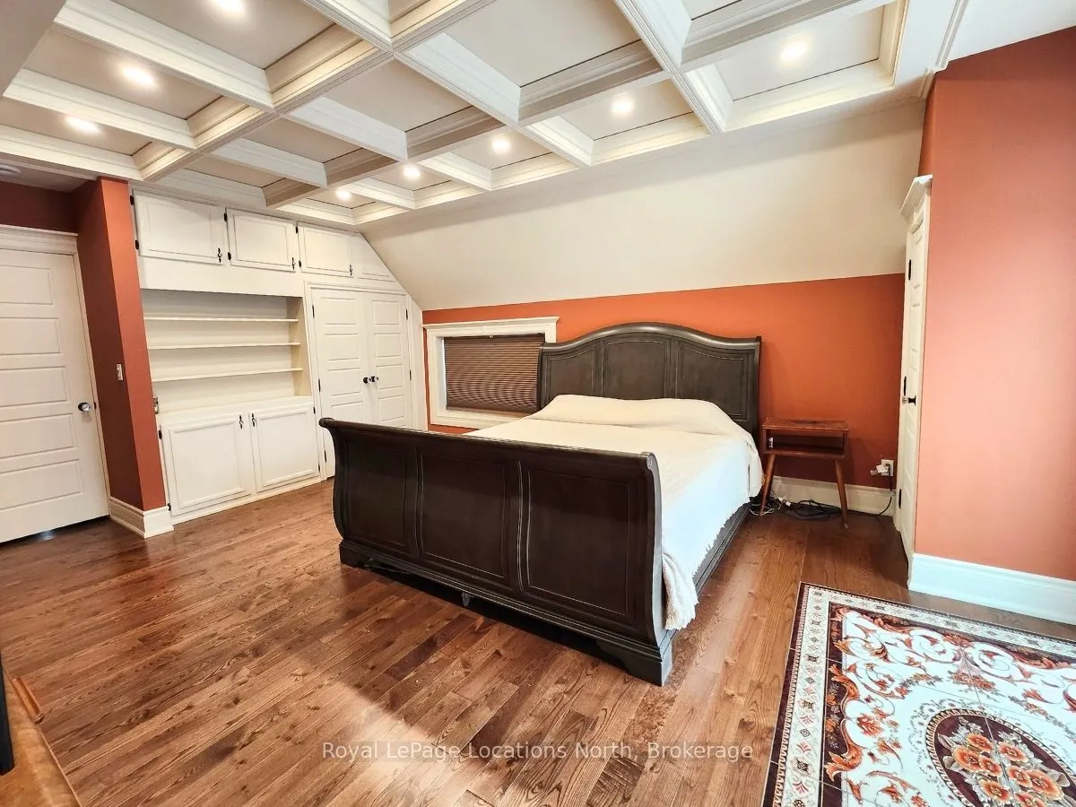 1181 4th Avenue W