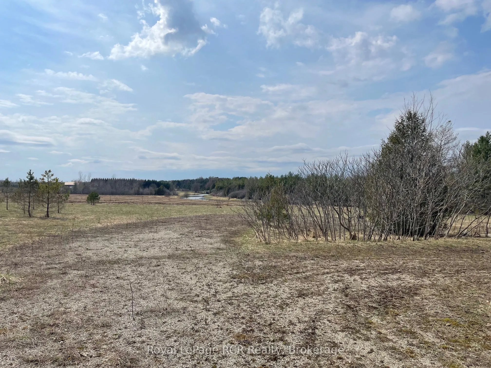072988 Southgate Sideroad 7