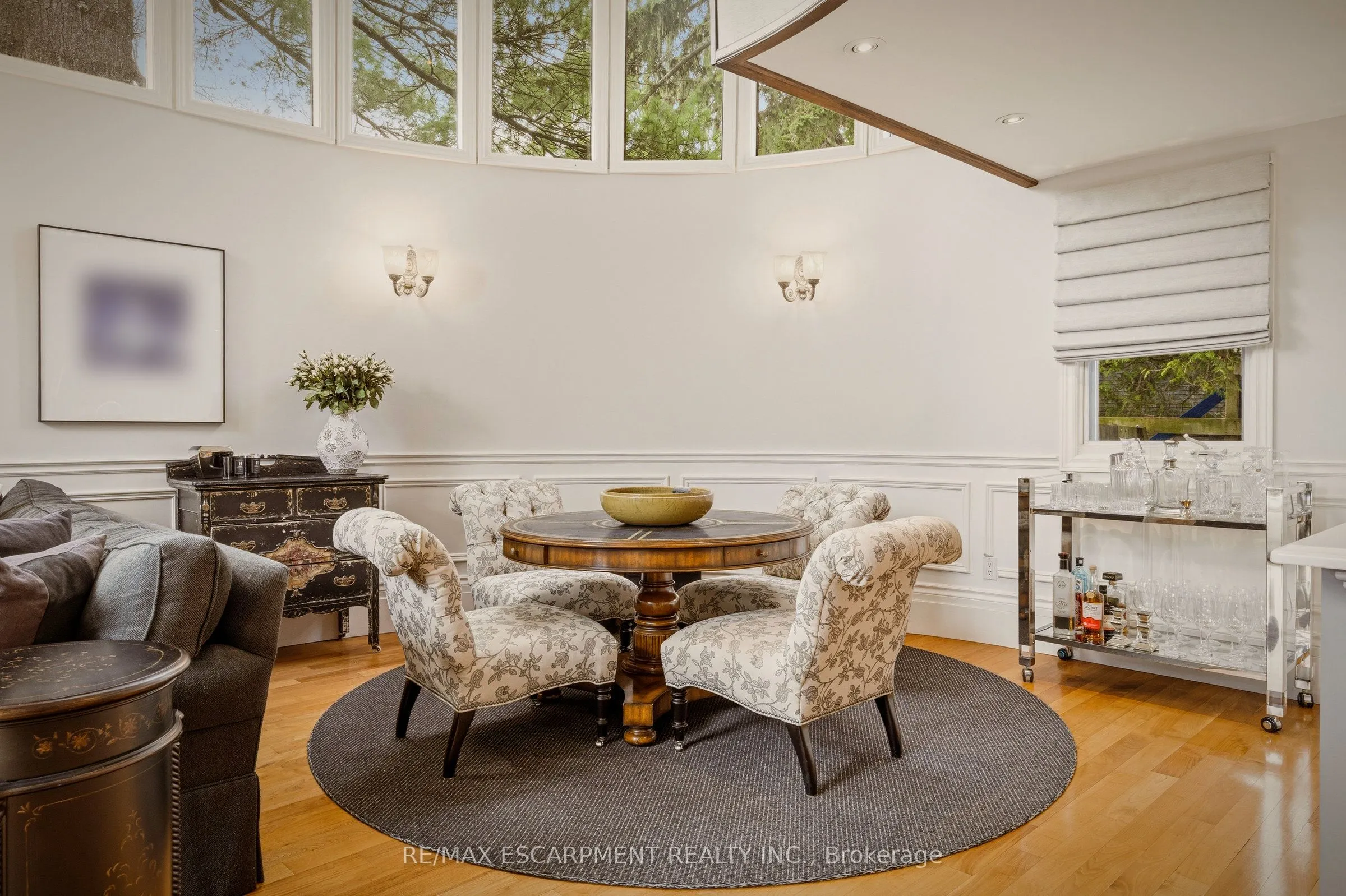 74 OAK KNOLL Drive