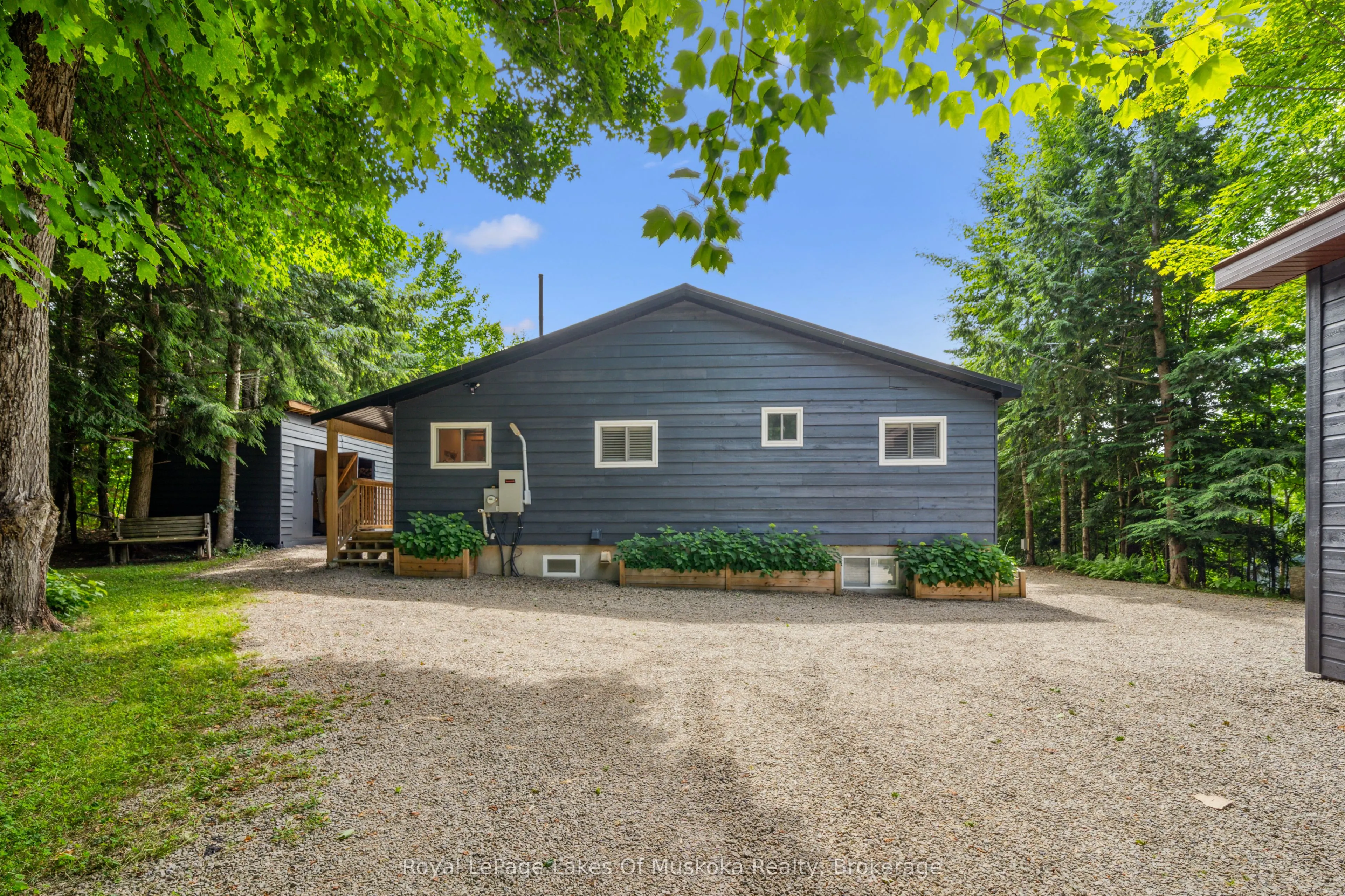 1315 Wolf Circle