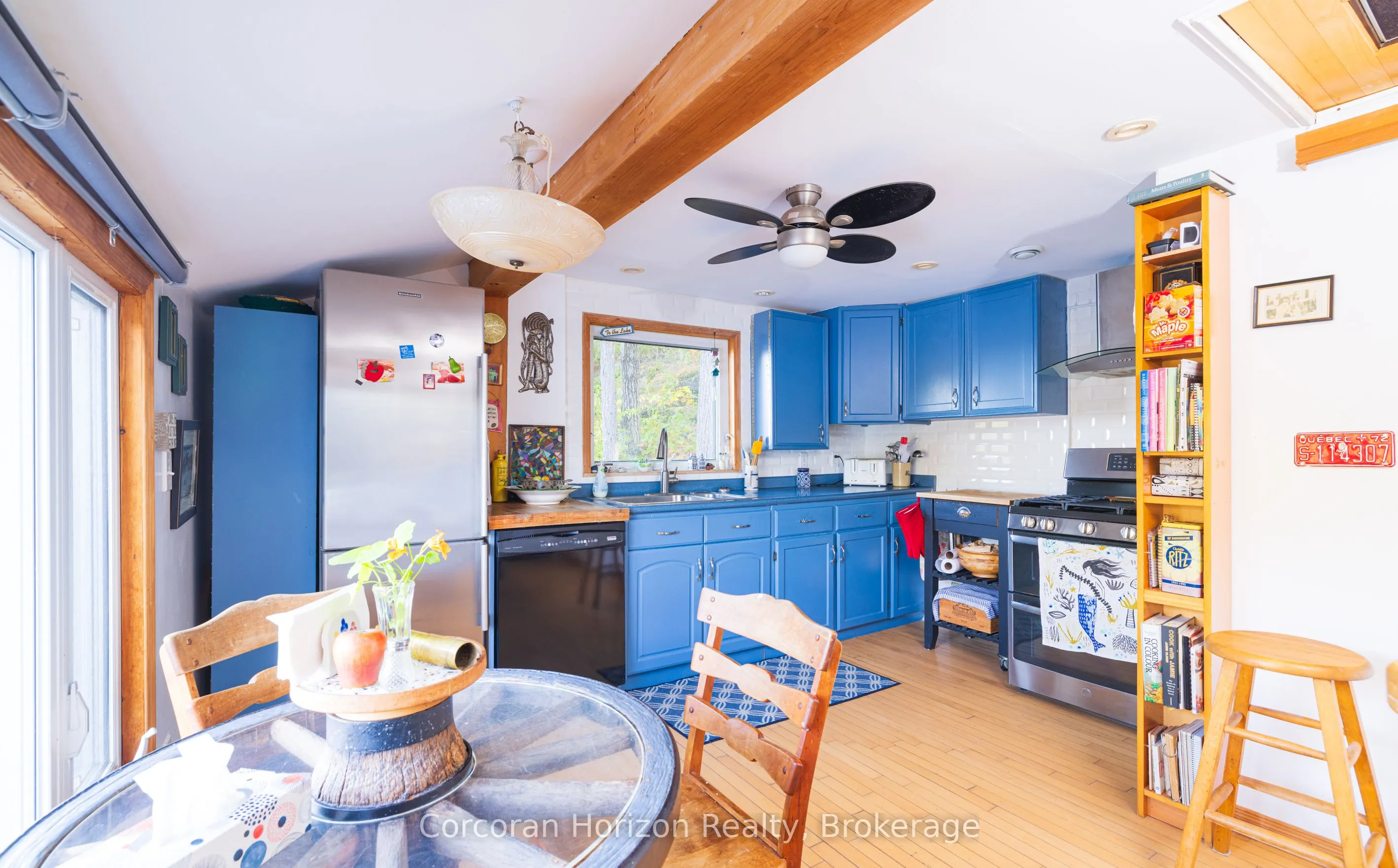 566 Hungry Bay Road W