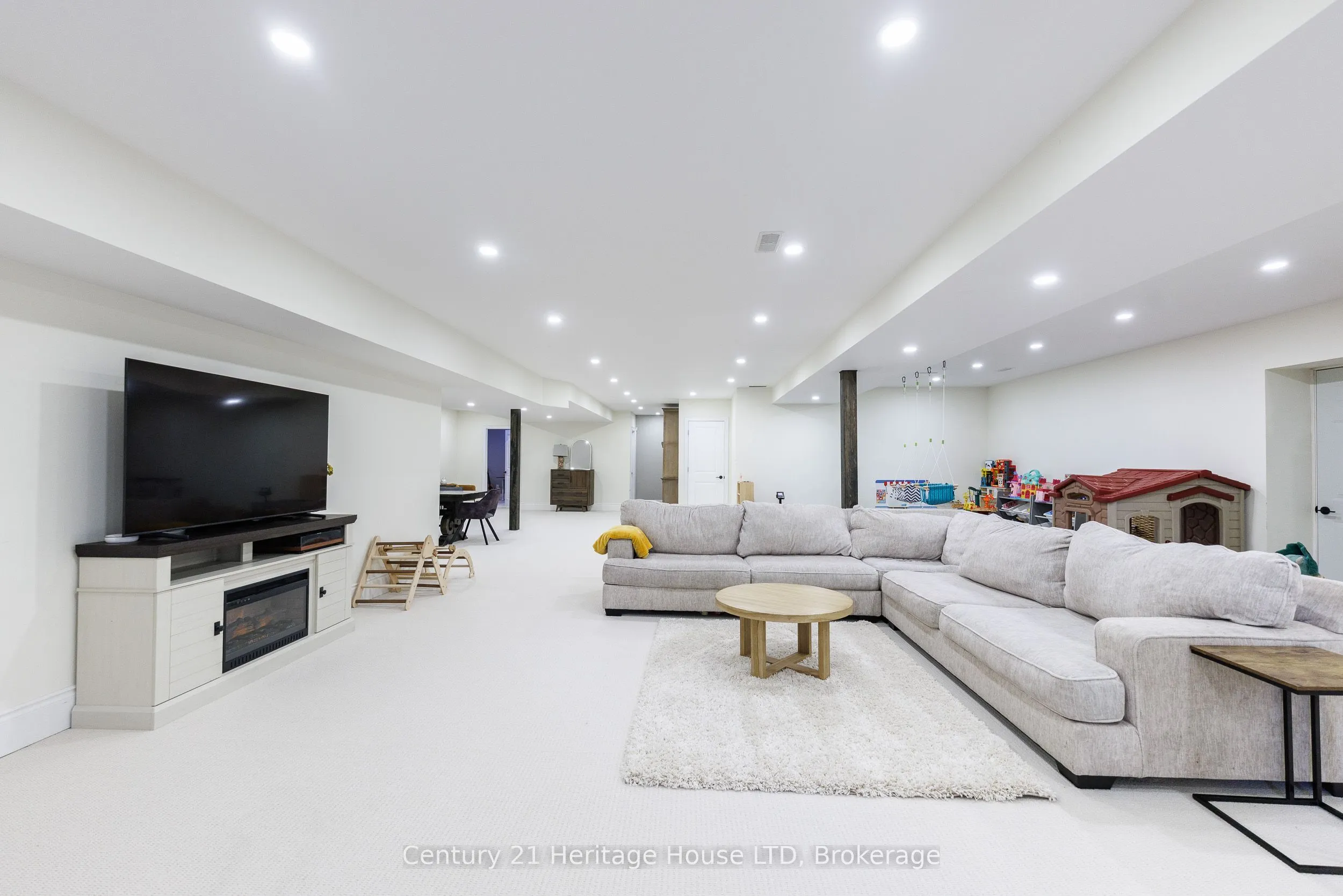 856 Lorraine Road