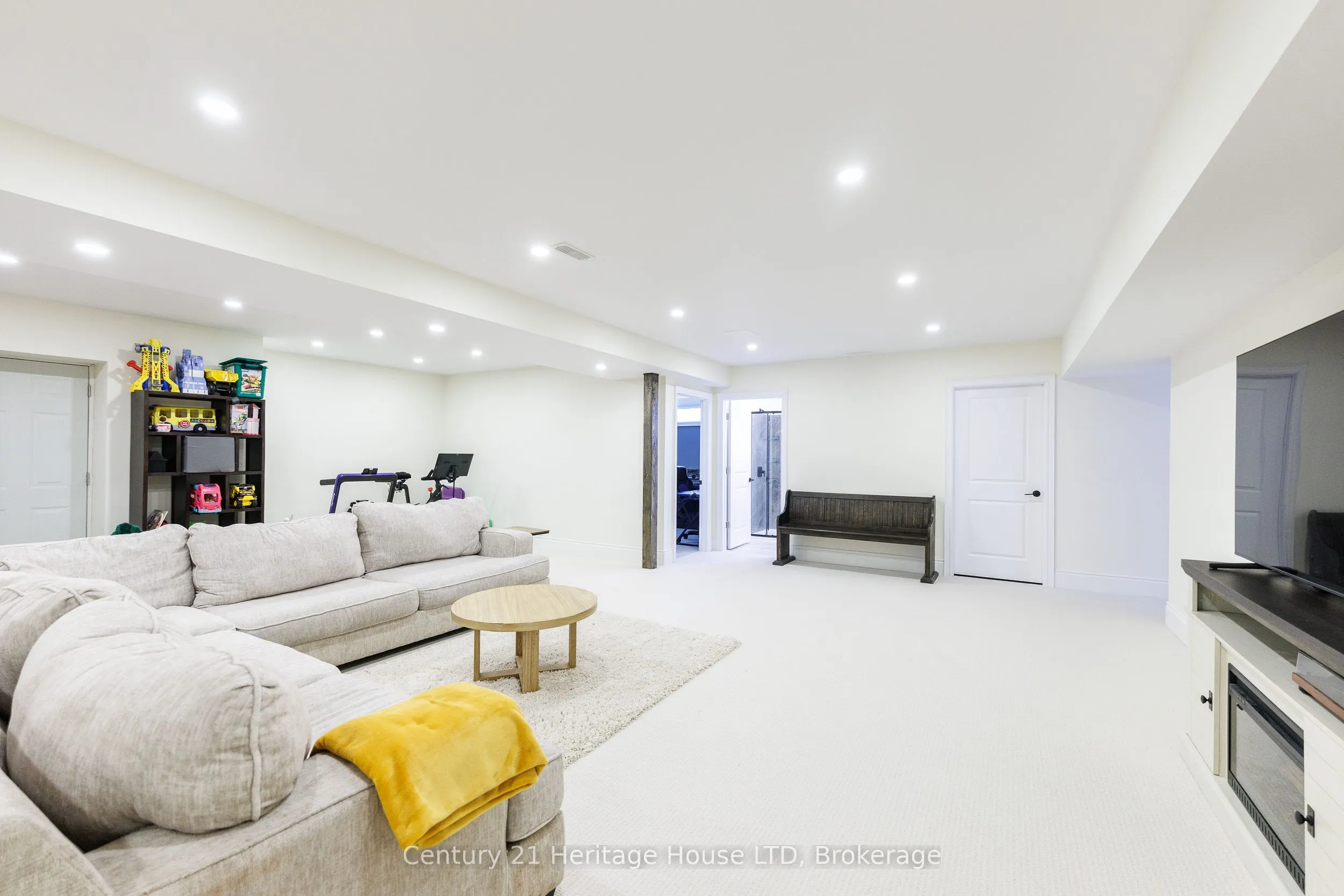 856 Lorraine Road