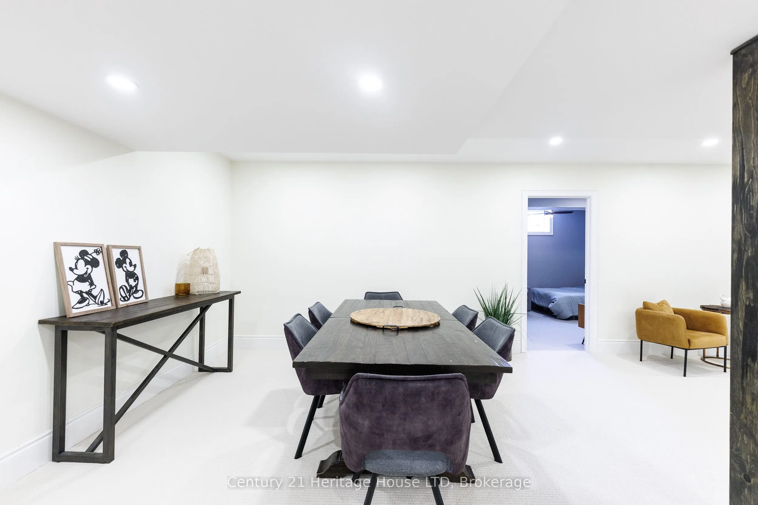 856 Lorraine Road