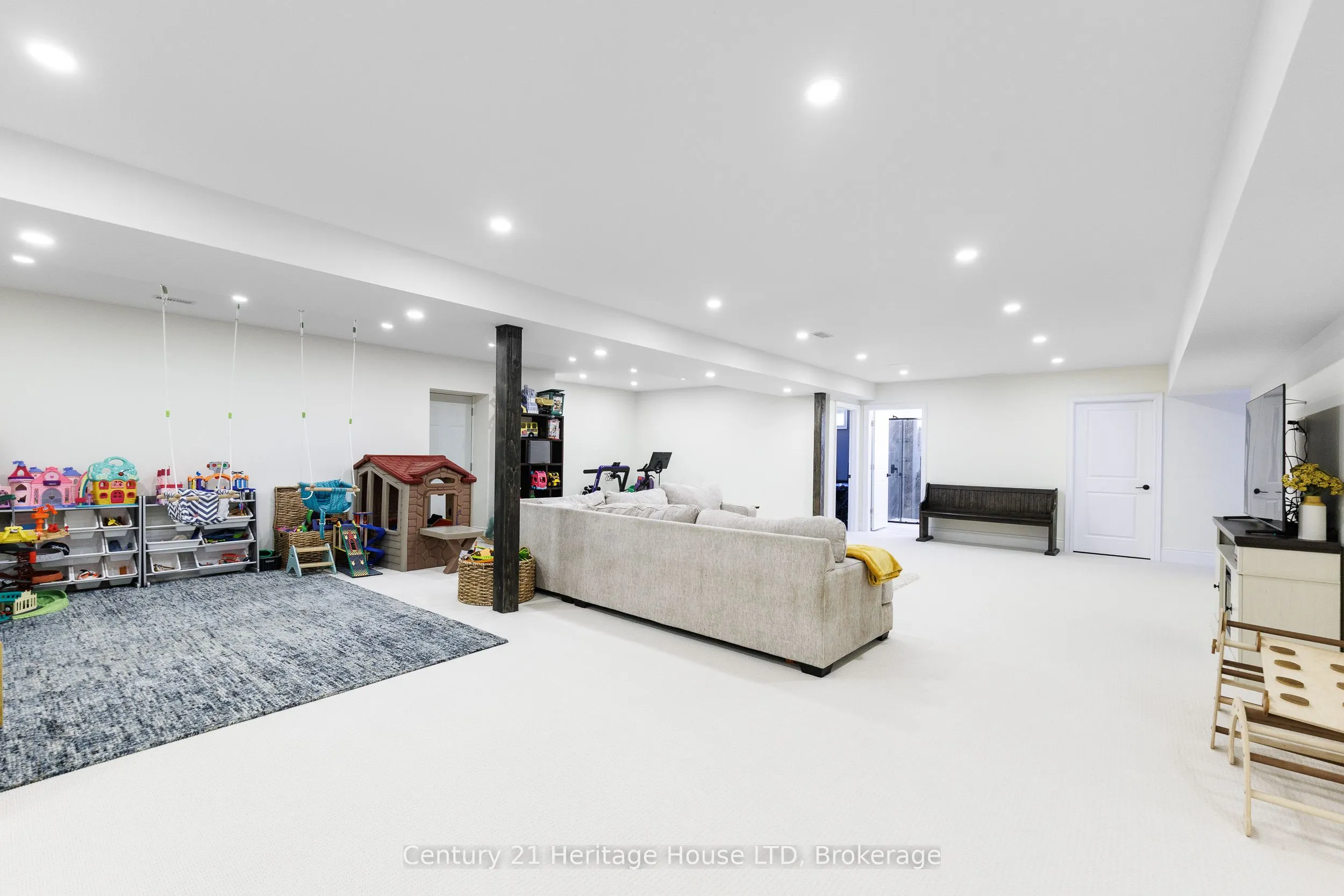 856 Lorraine Road