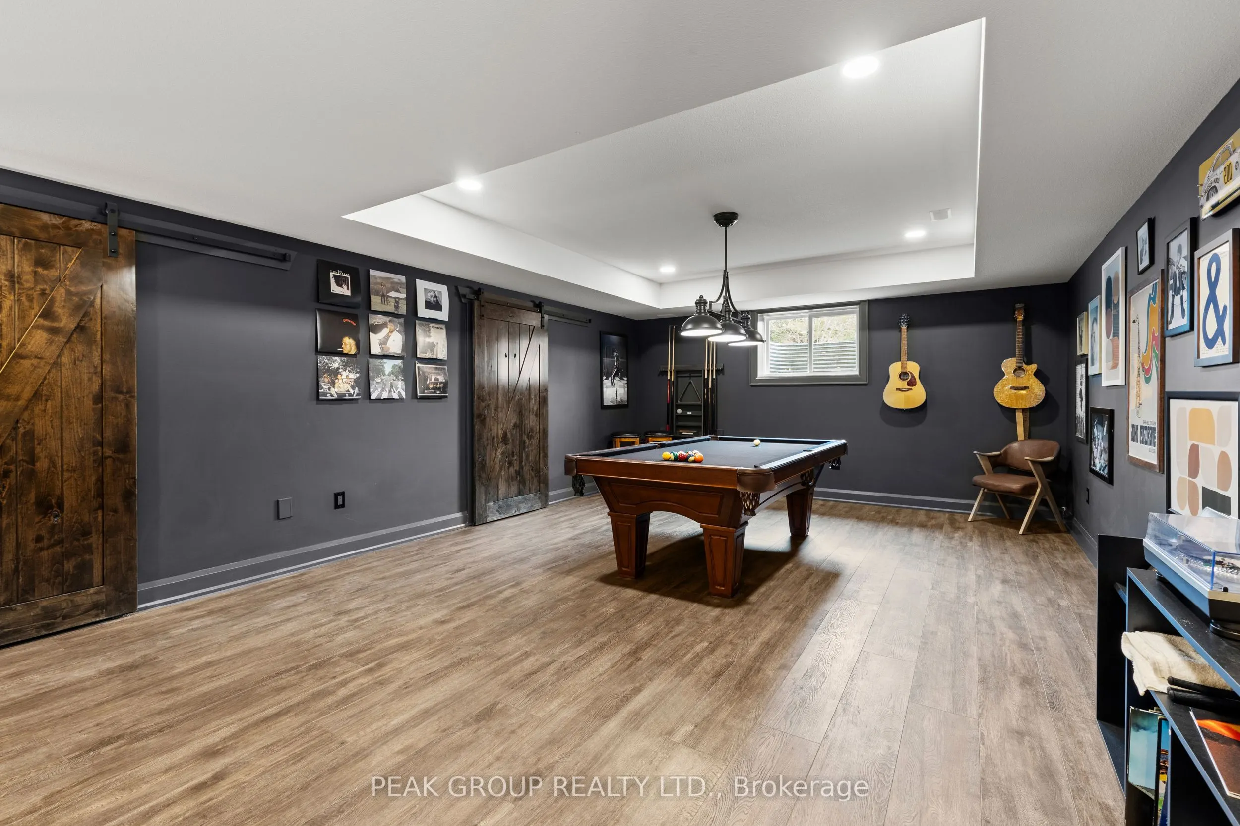 662 Foss Road