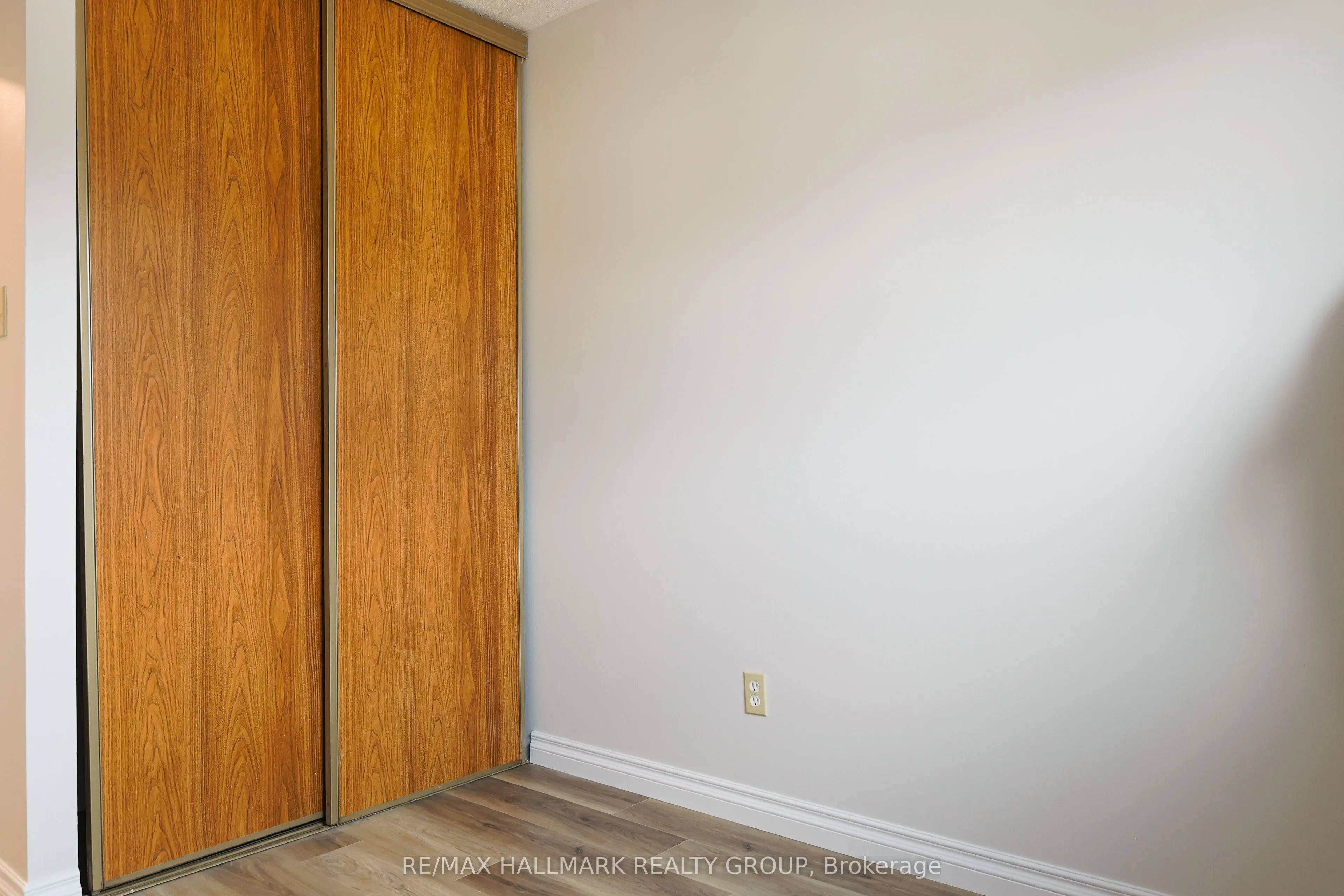 2624 Pimlico Crescent #122