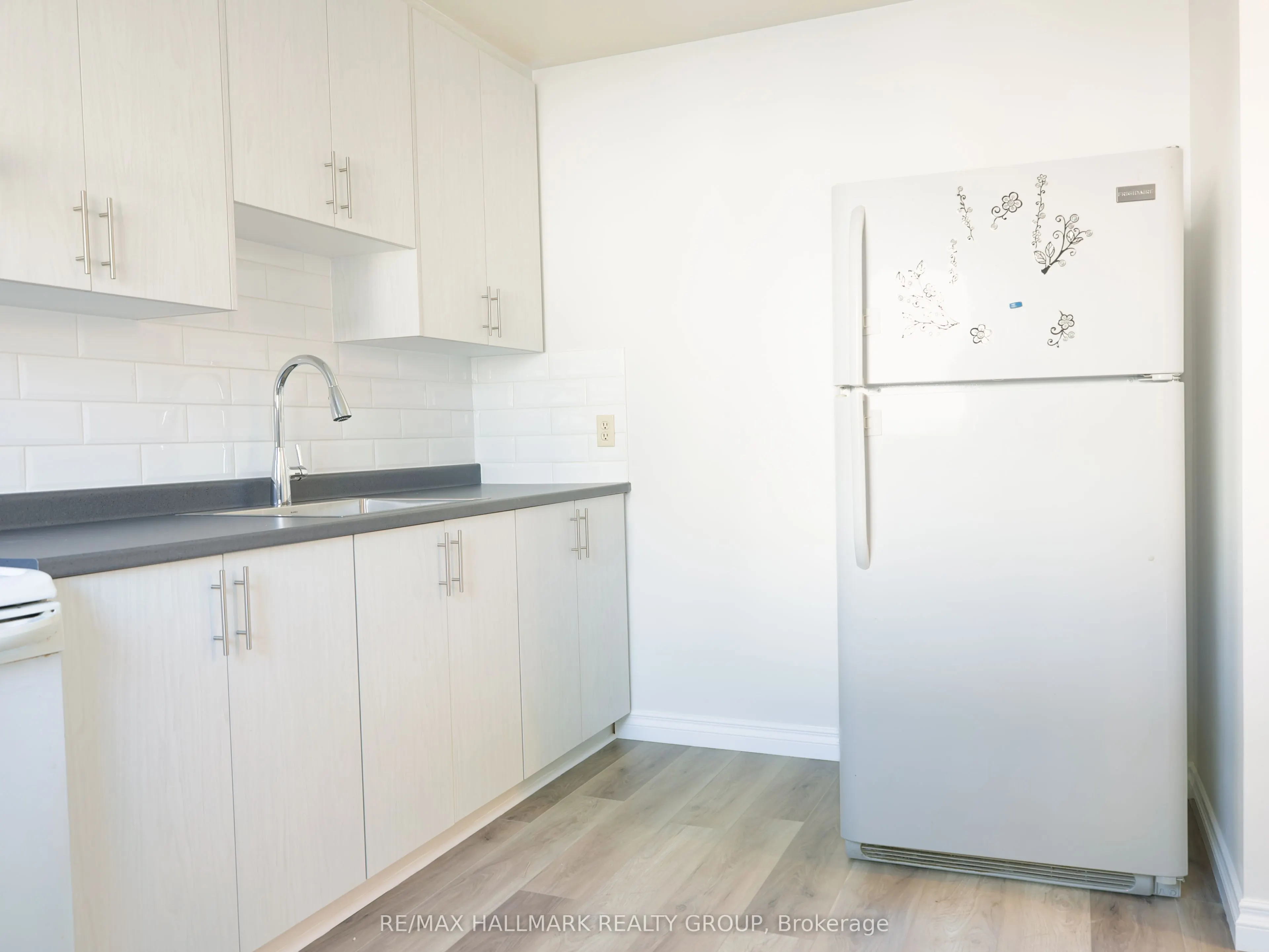 2624 Pimlico Crescent #122