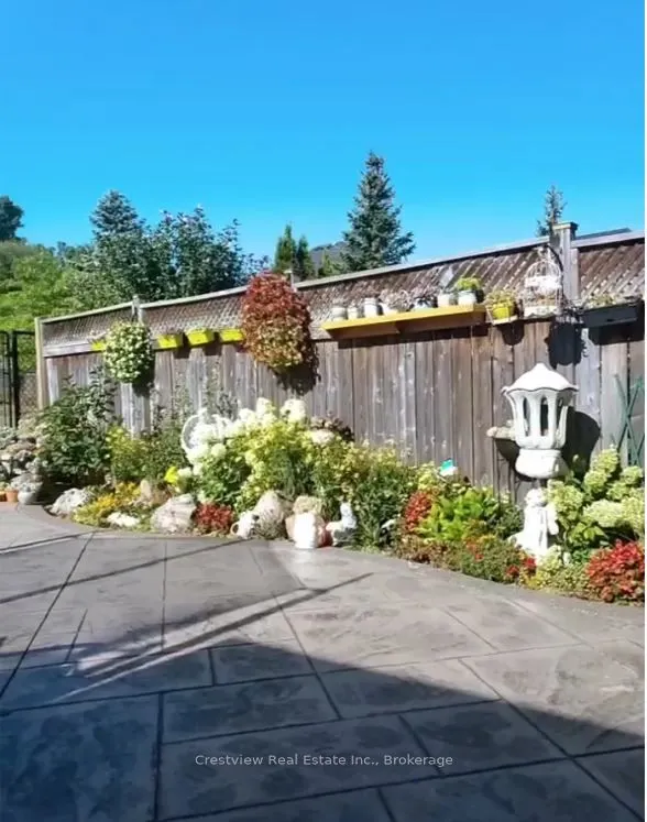 56 Vinifera Drive