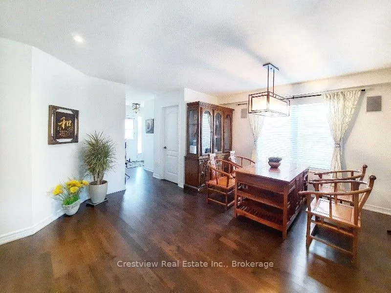 56 Vinifera Drive