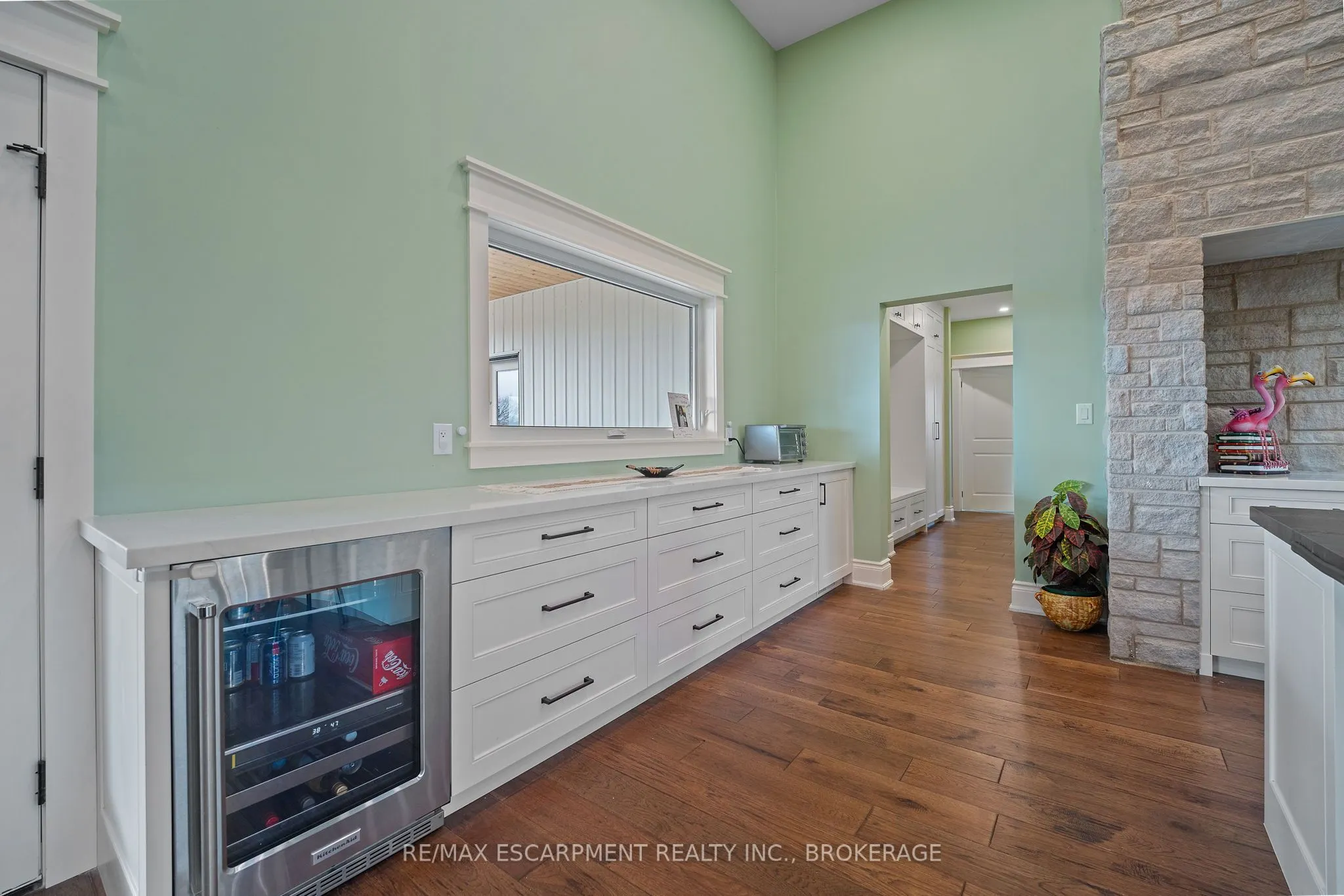 3809 Netherby Road