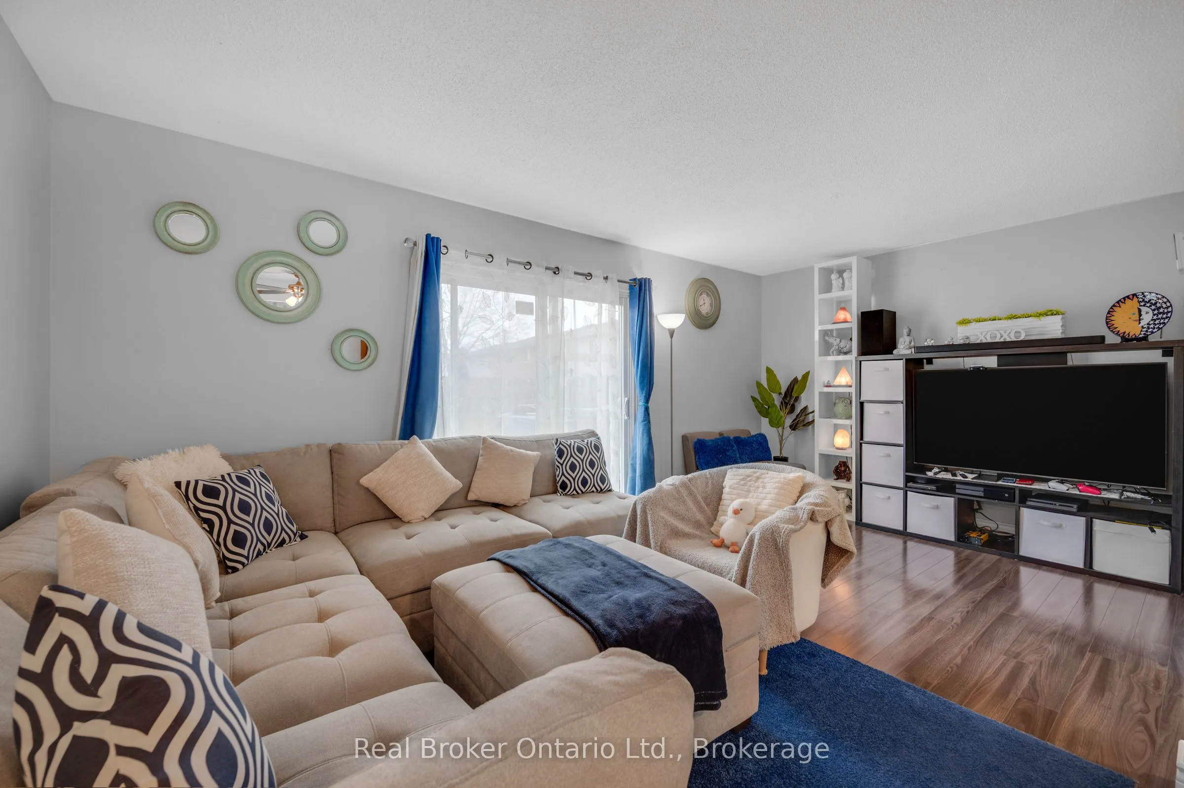 65 Dorchester Boulevard #5