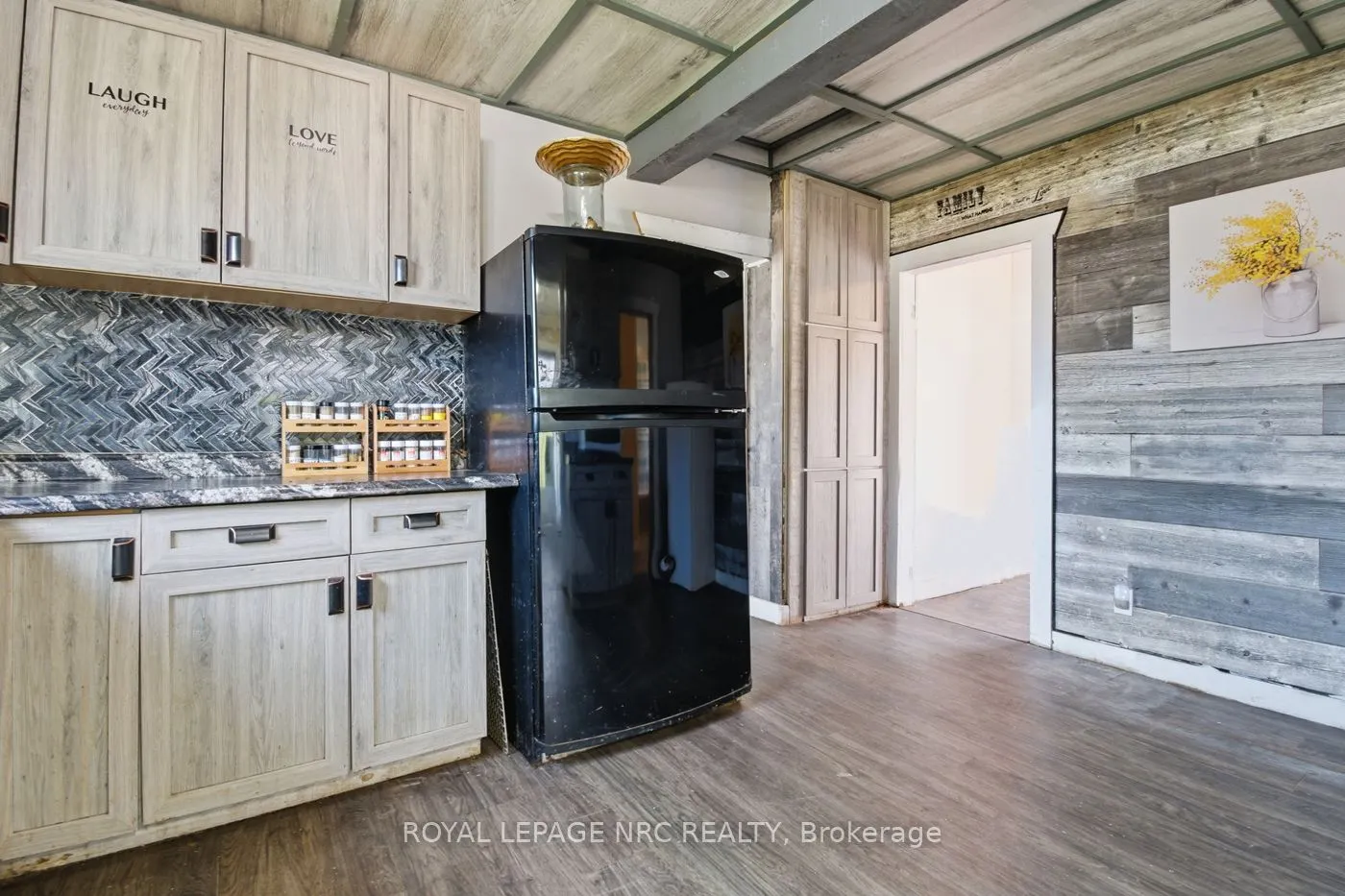529 Rosehill Road