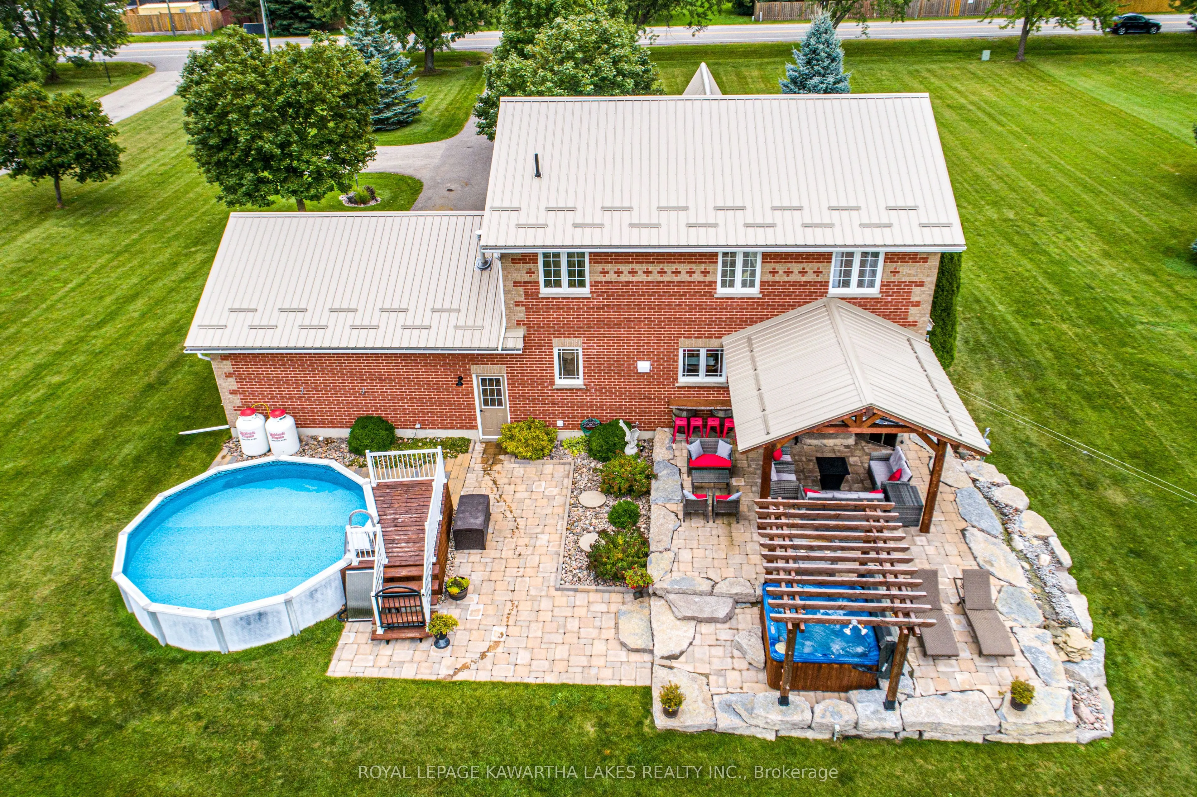 929 Eldon Road