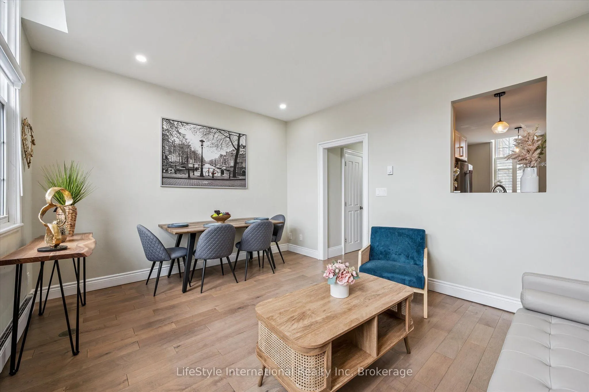 196 Arthur Street N #6