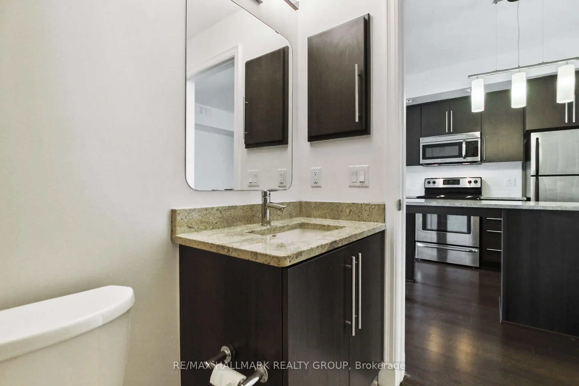 238 Besserer Street #814
