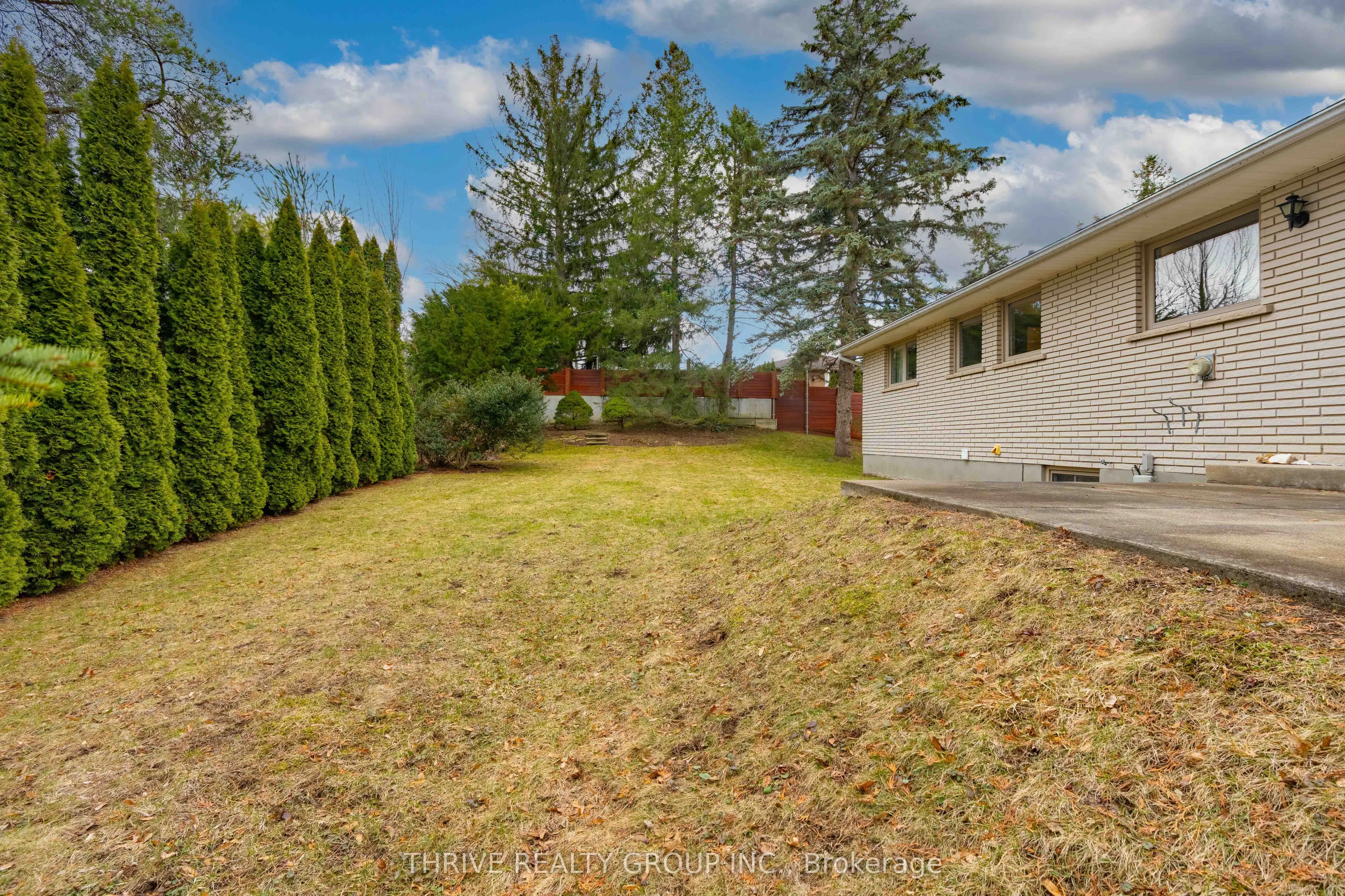 688 Westmount Hill Drive