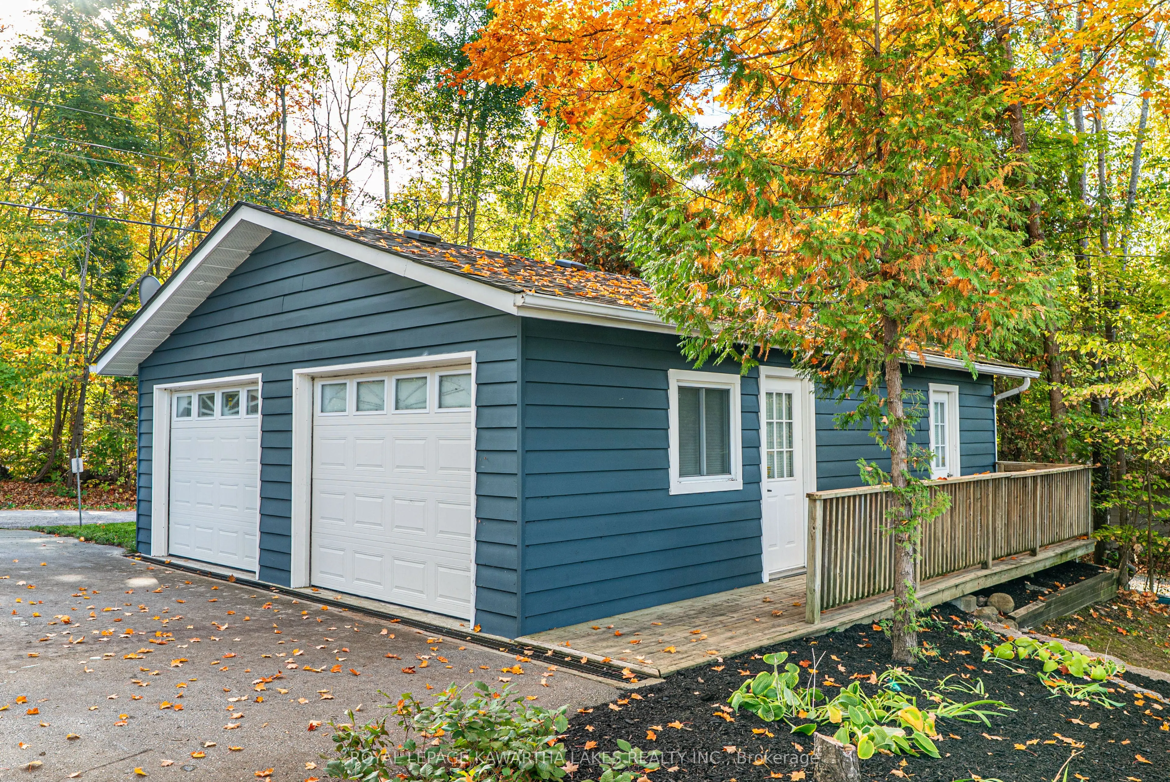 147 Lightning Point Road
