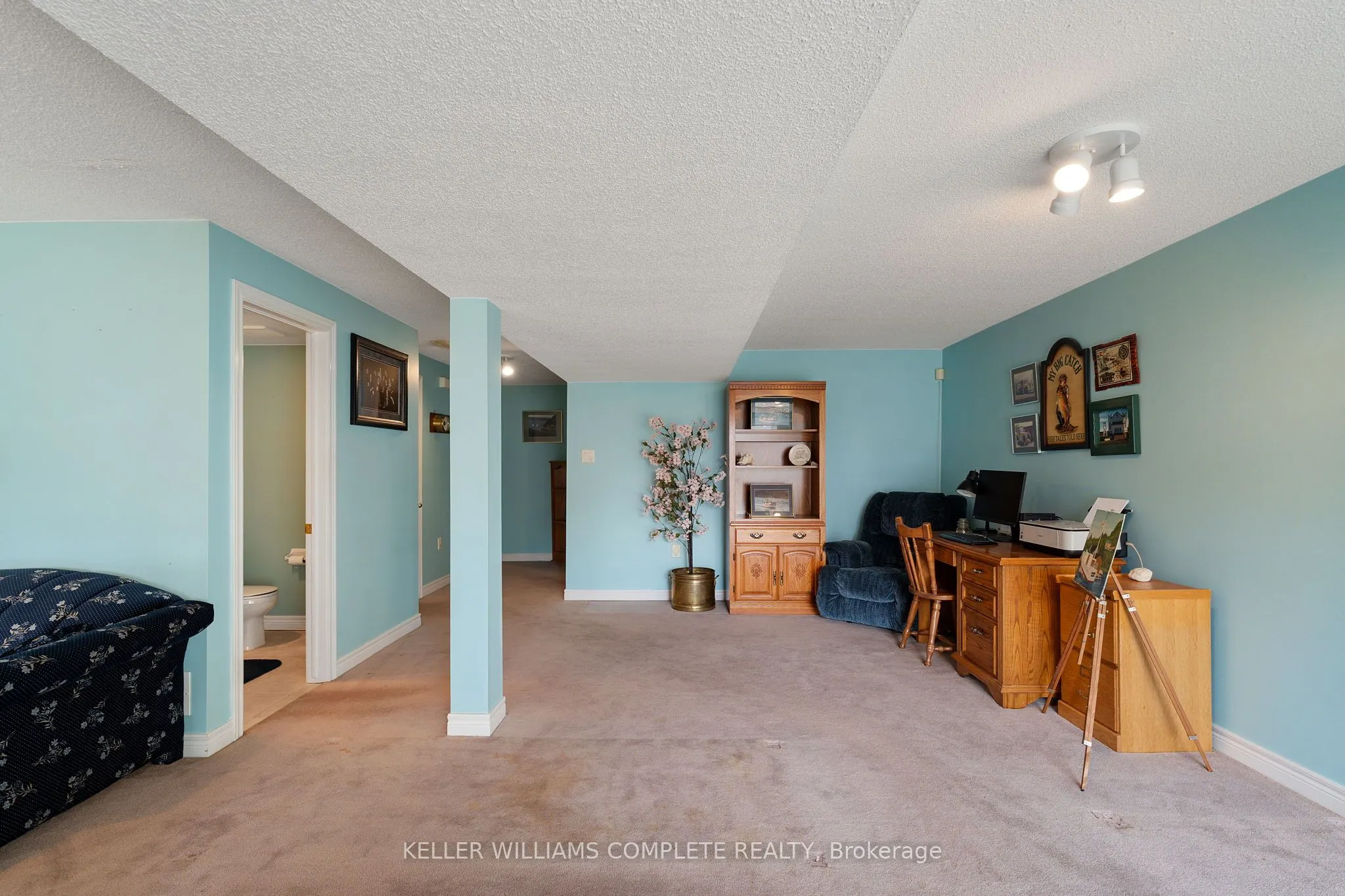 85 Edgewater Drive #10
