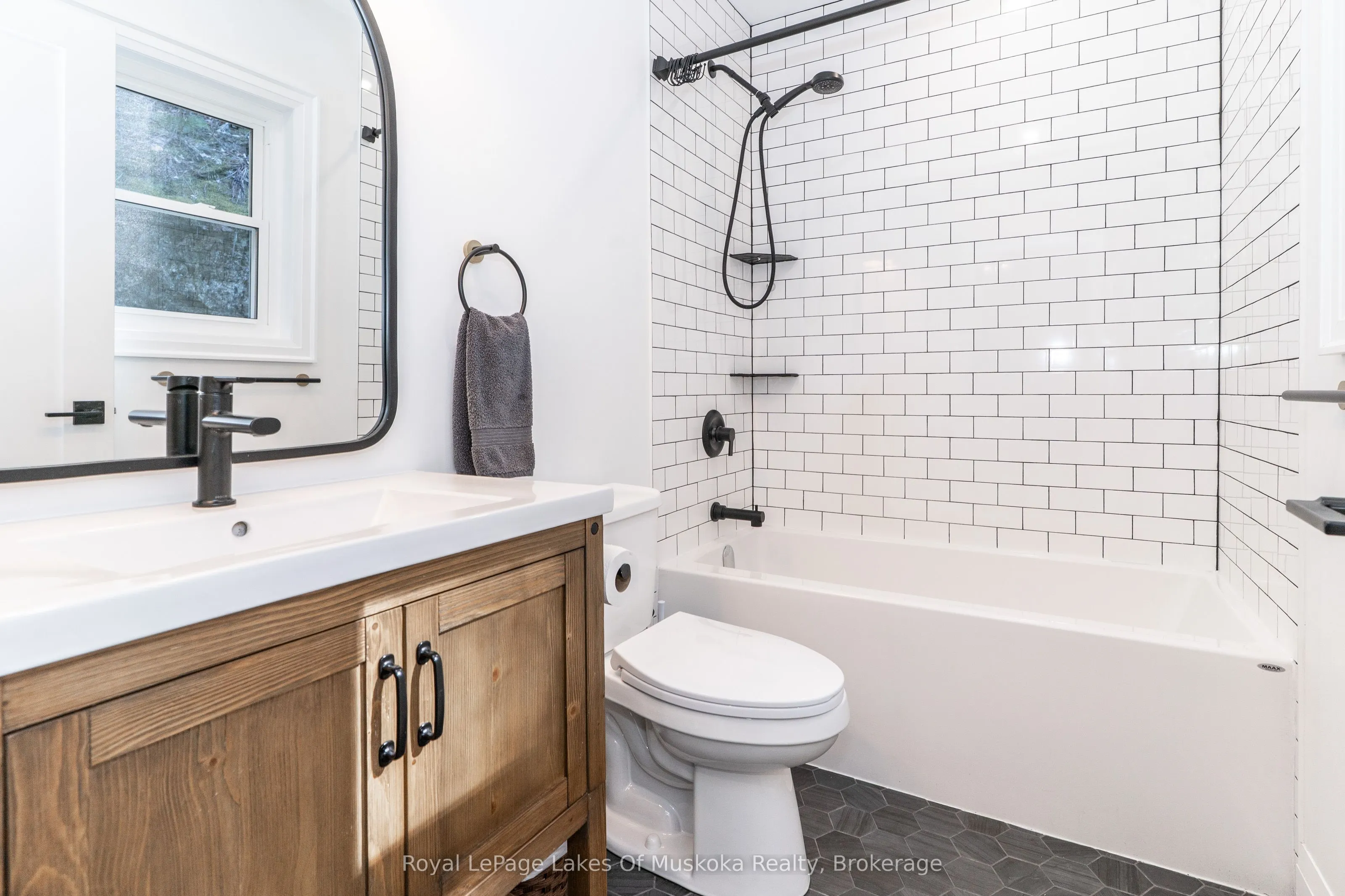 1361 Rosseau Lake 2 Road