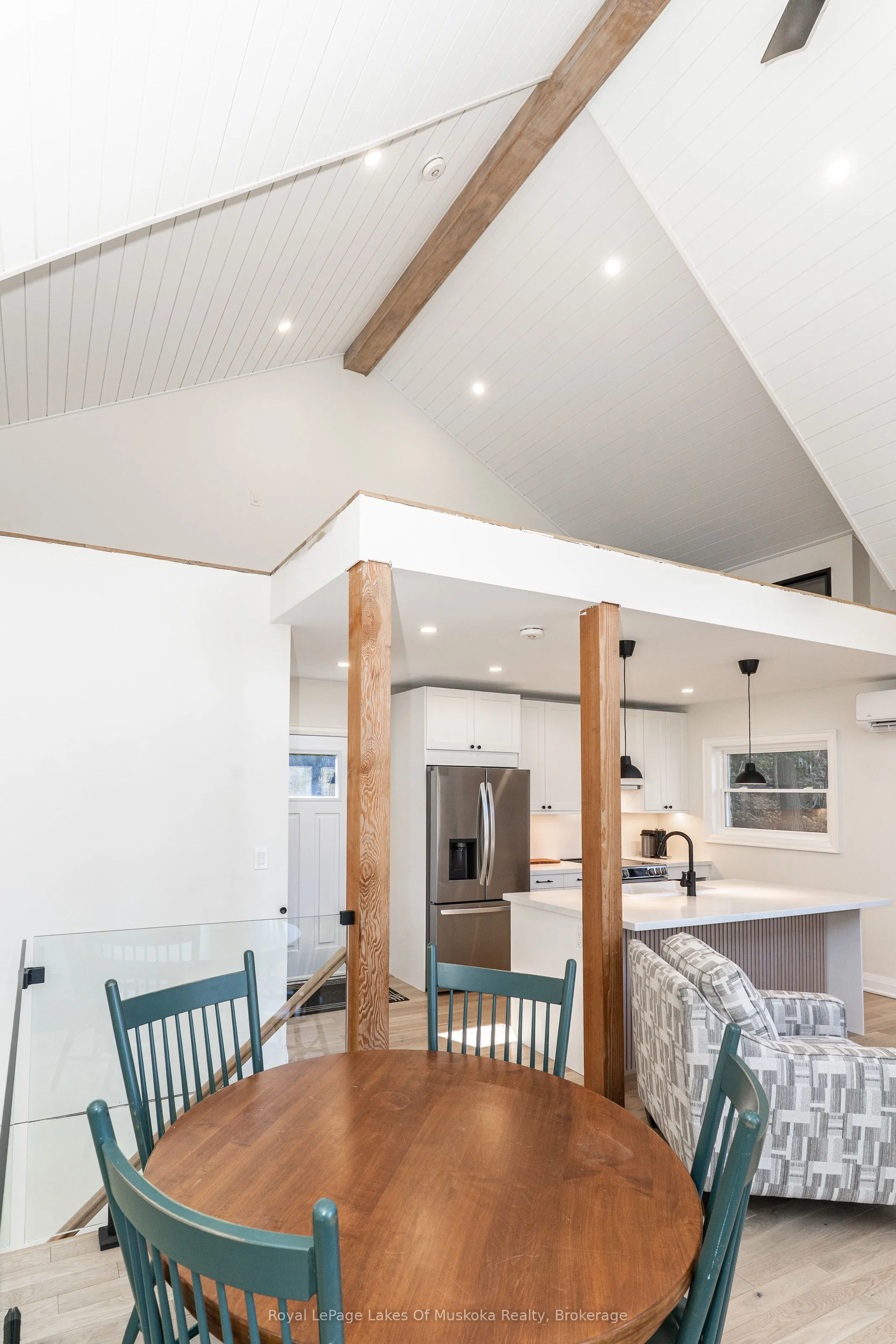 1361 Rosseau Lake 2 Road