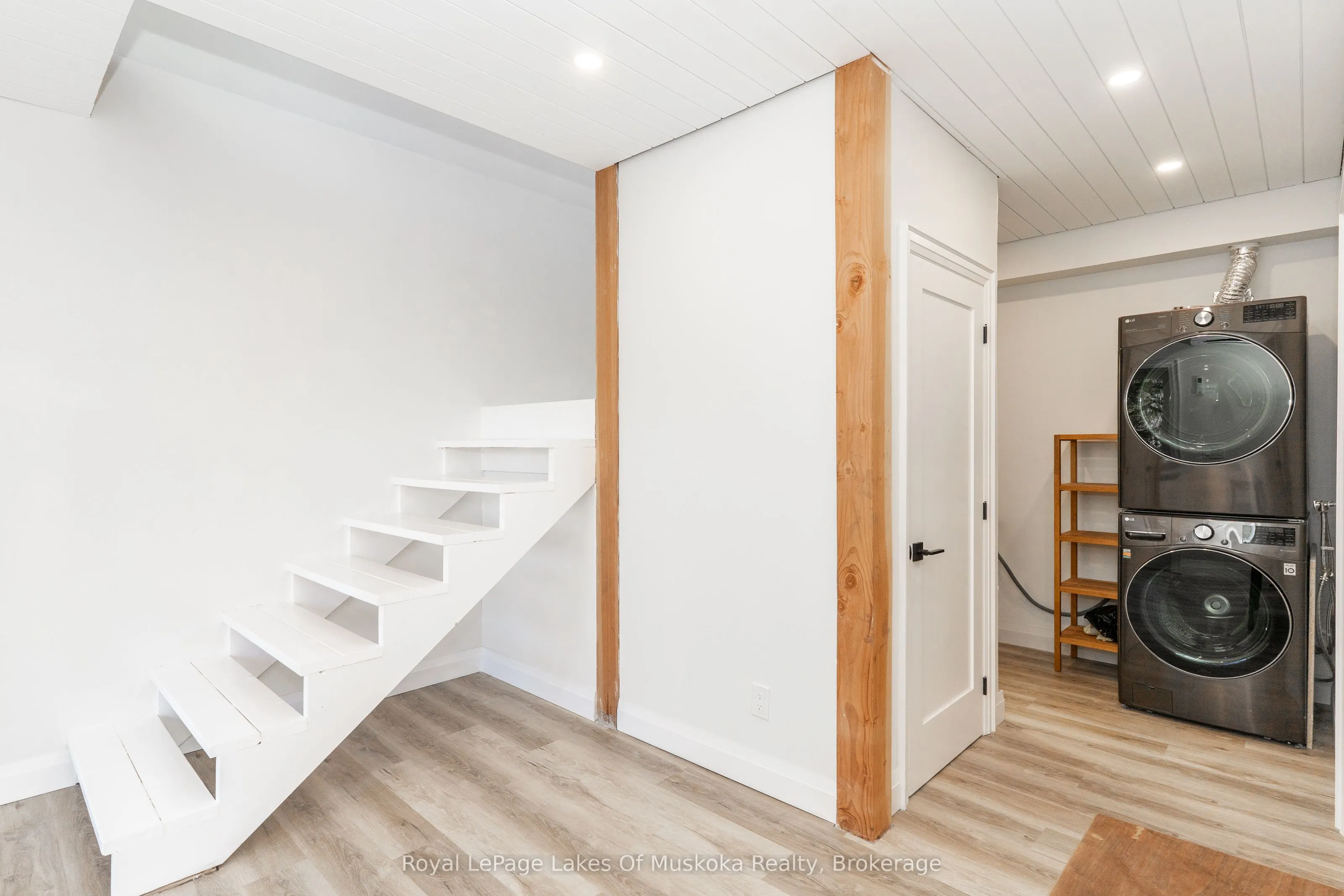 1361 Rosseau Lake 2 Road