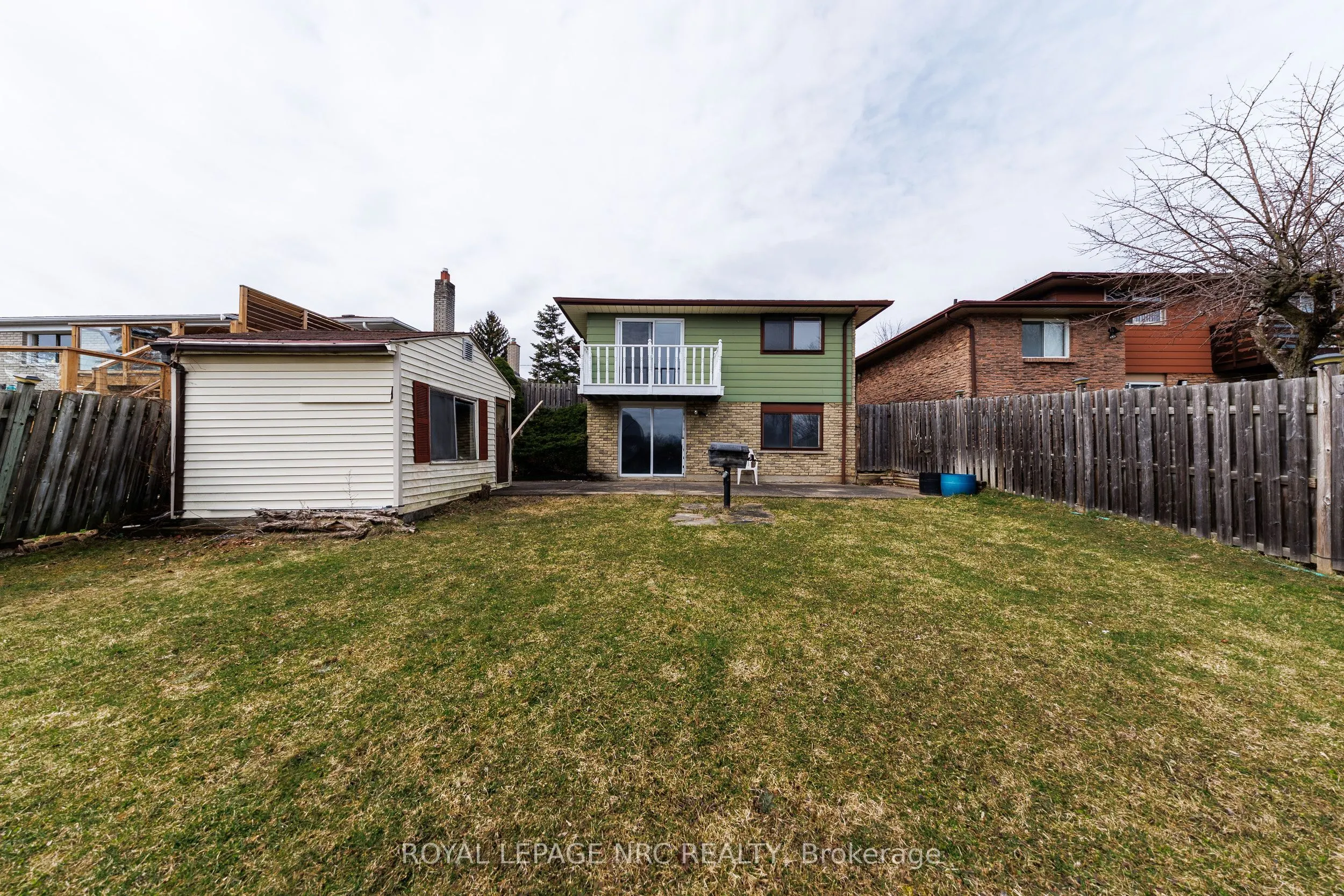 105 Hillview Road