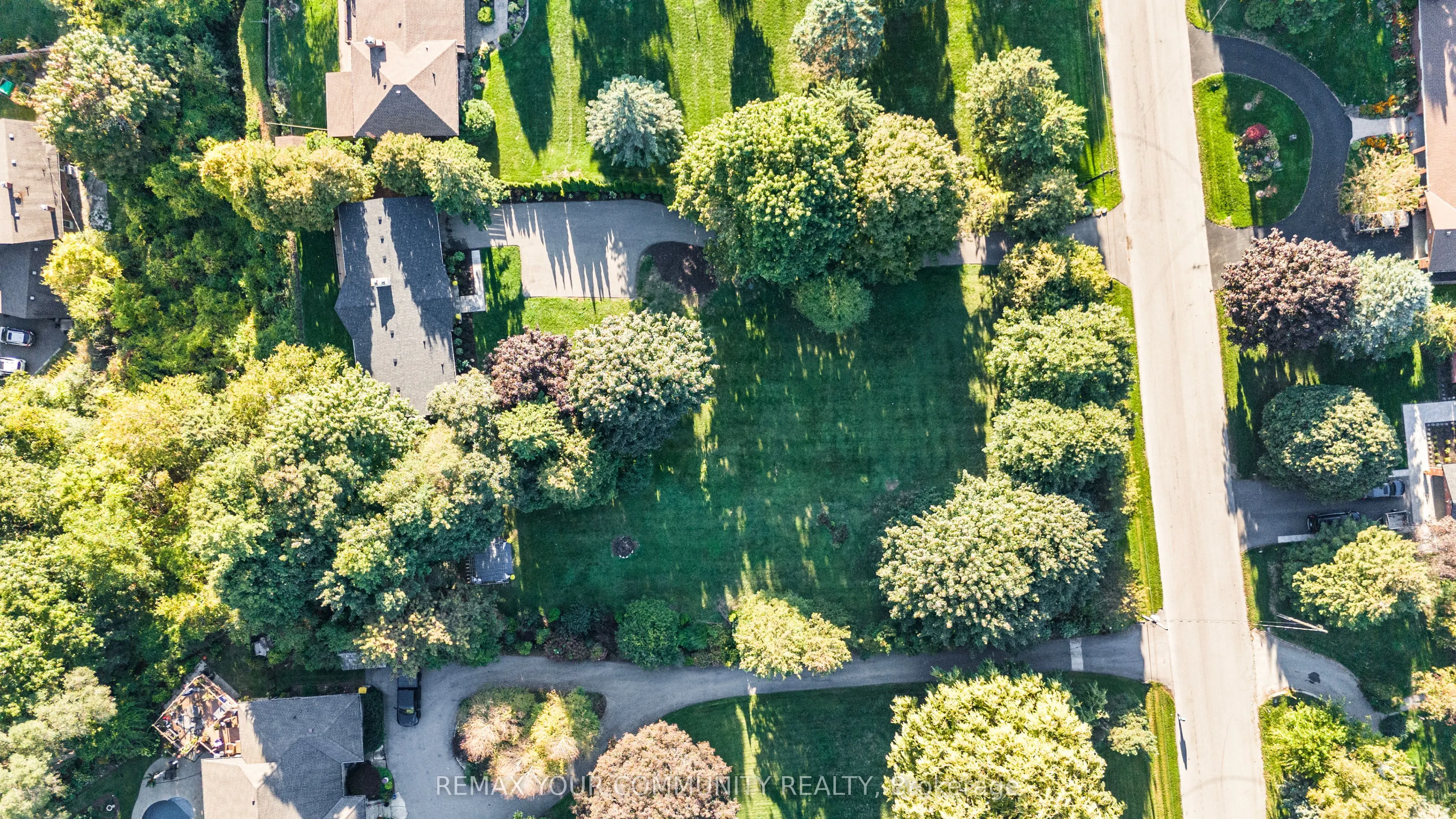 50 Oak Avenue