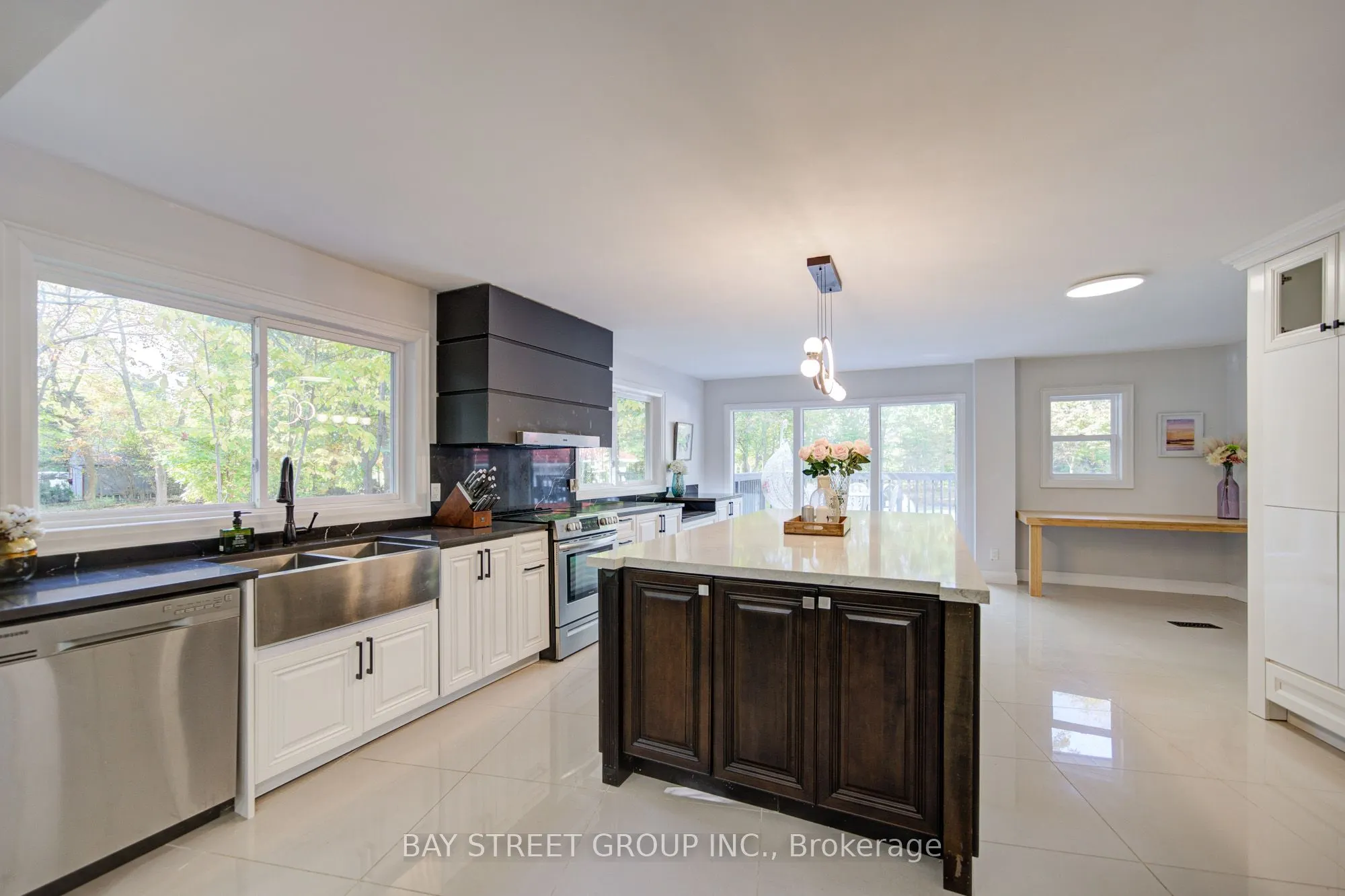 14874 Niagara River Parkway