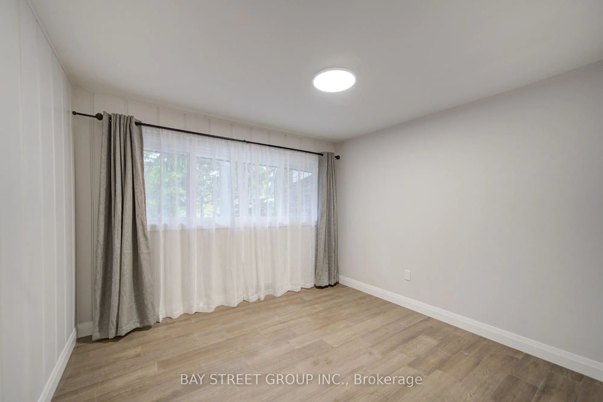 14874 Niagara River Parkway