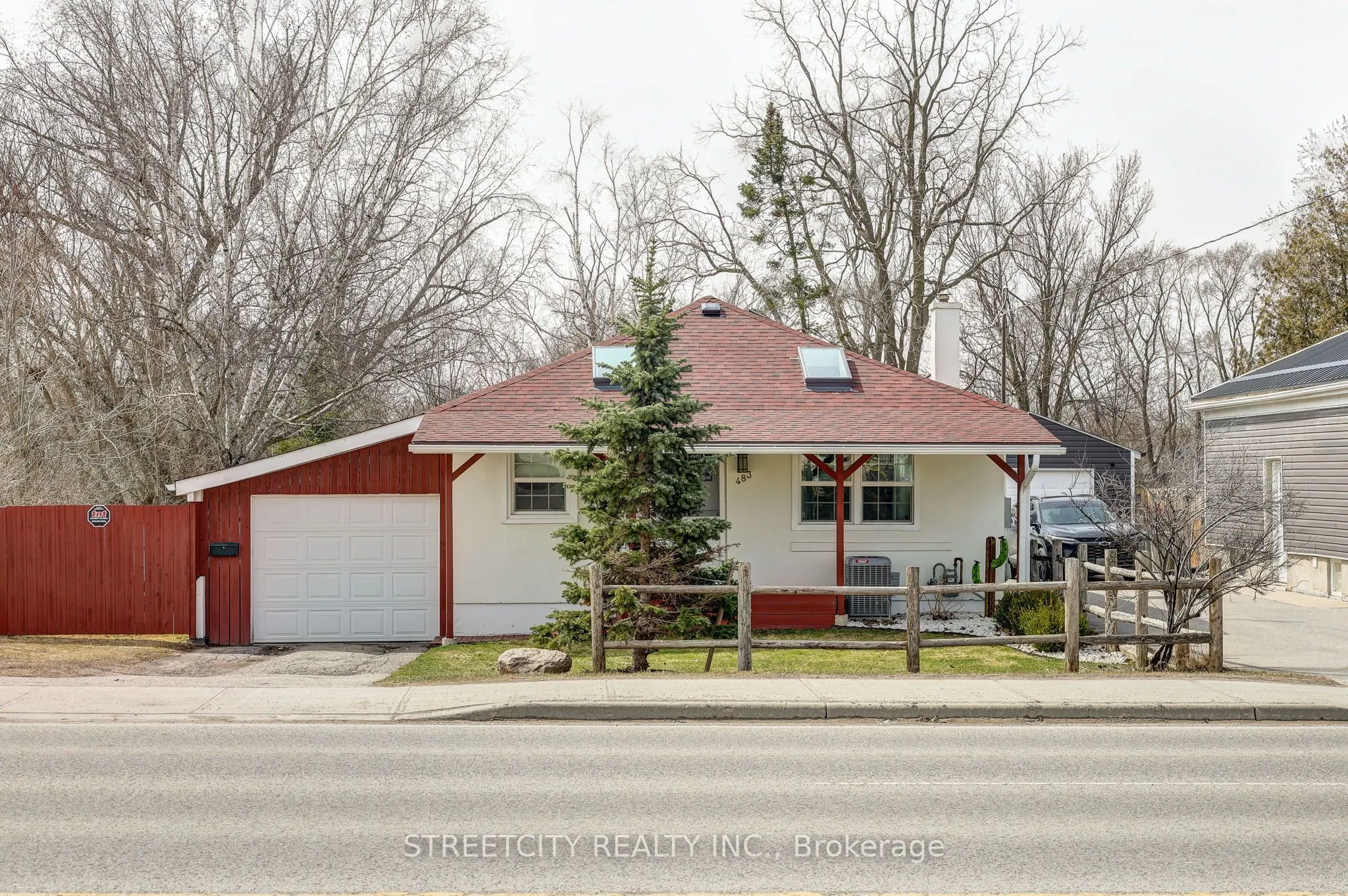 483 CLARKE Road