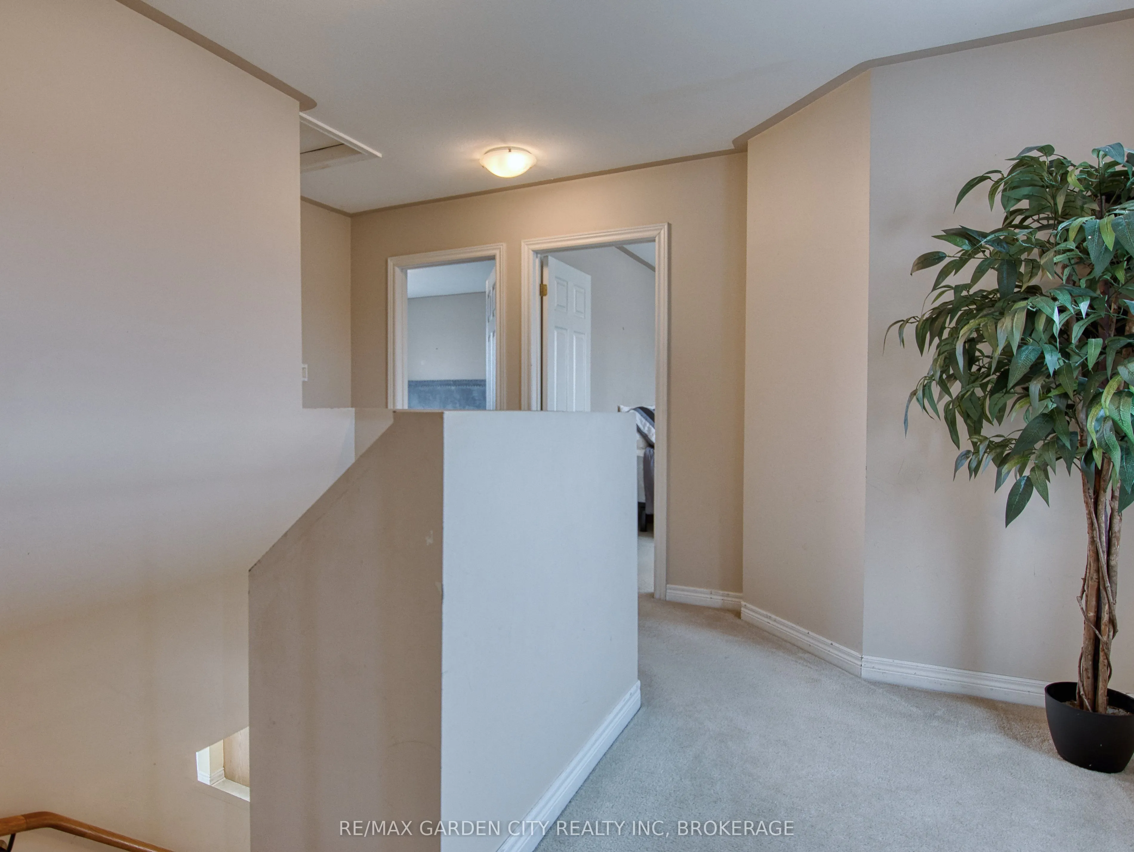 75 Jackson Court E