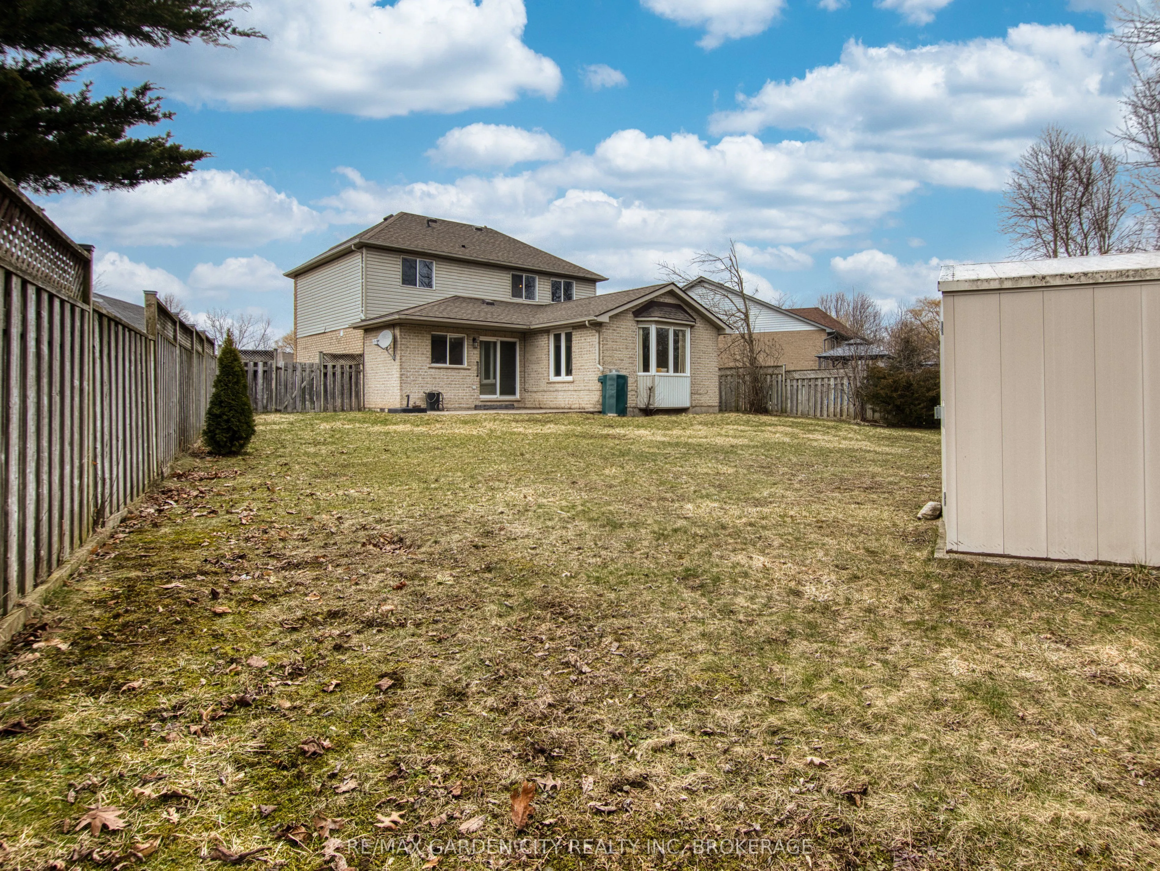75 Jackson Court E