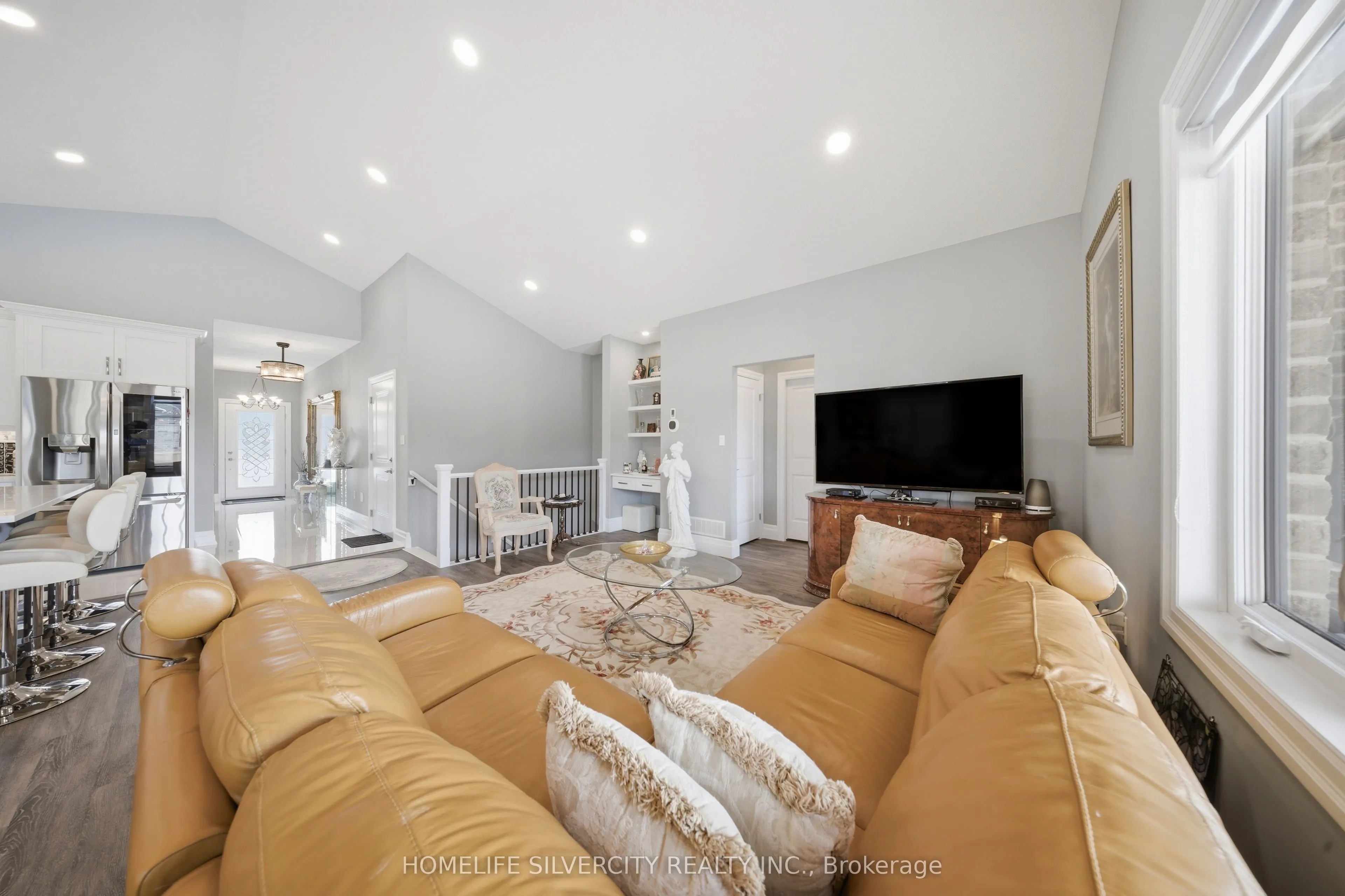 24 Winchester Crescent