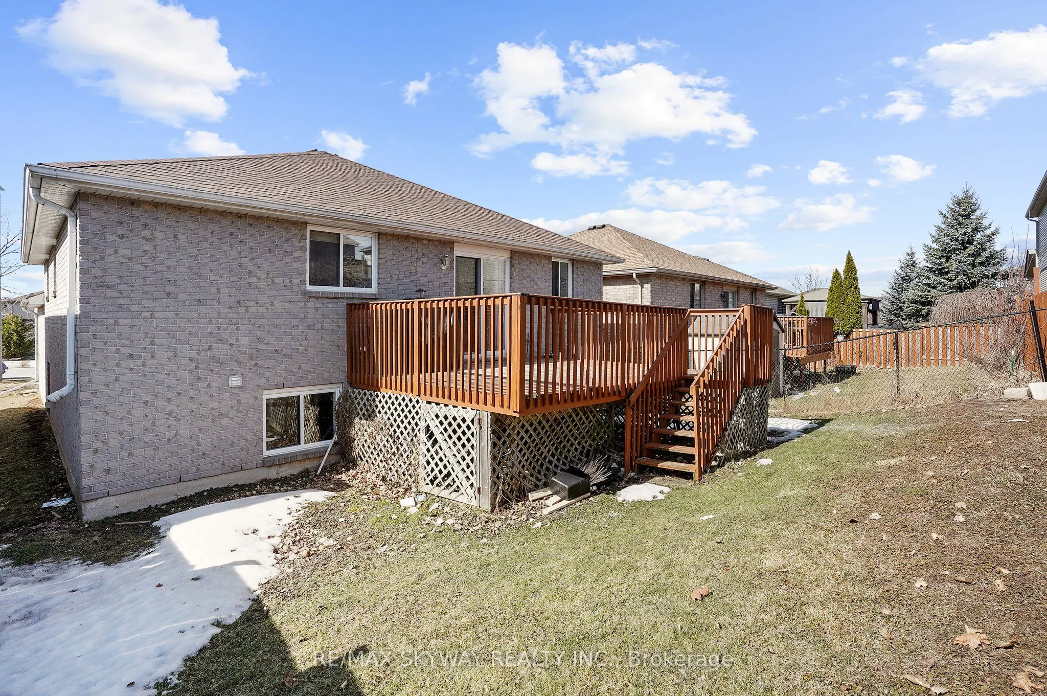 8 Bradley Lane