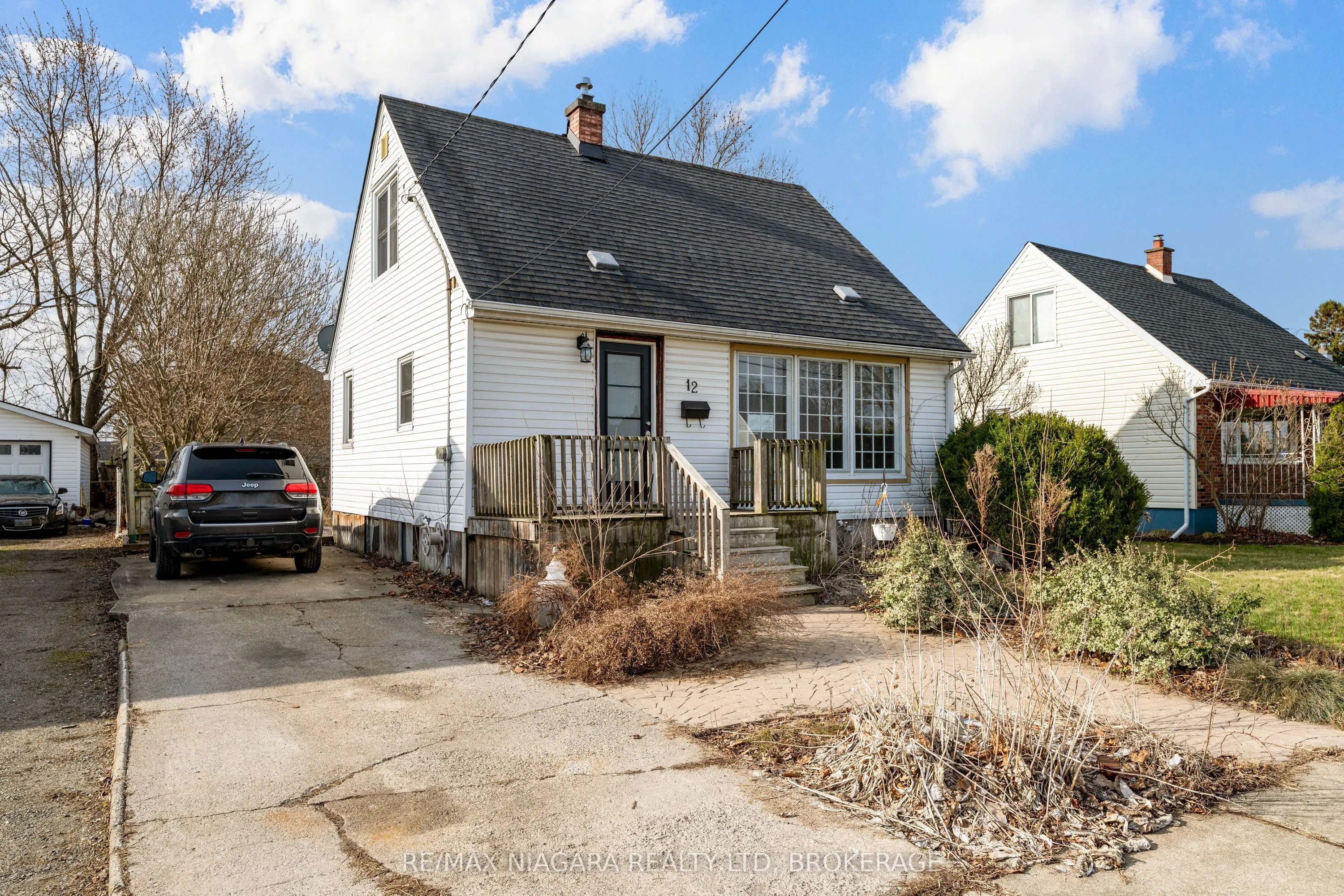 12 Admiral Road