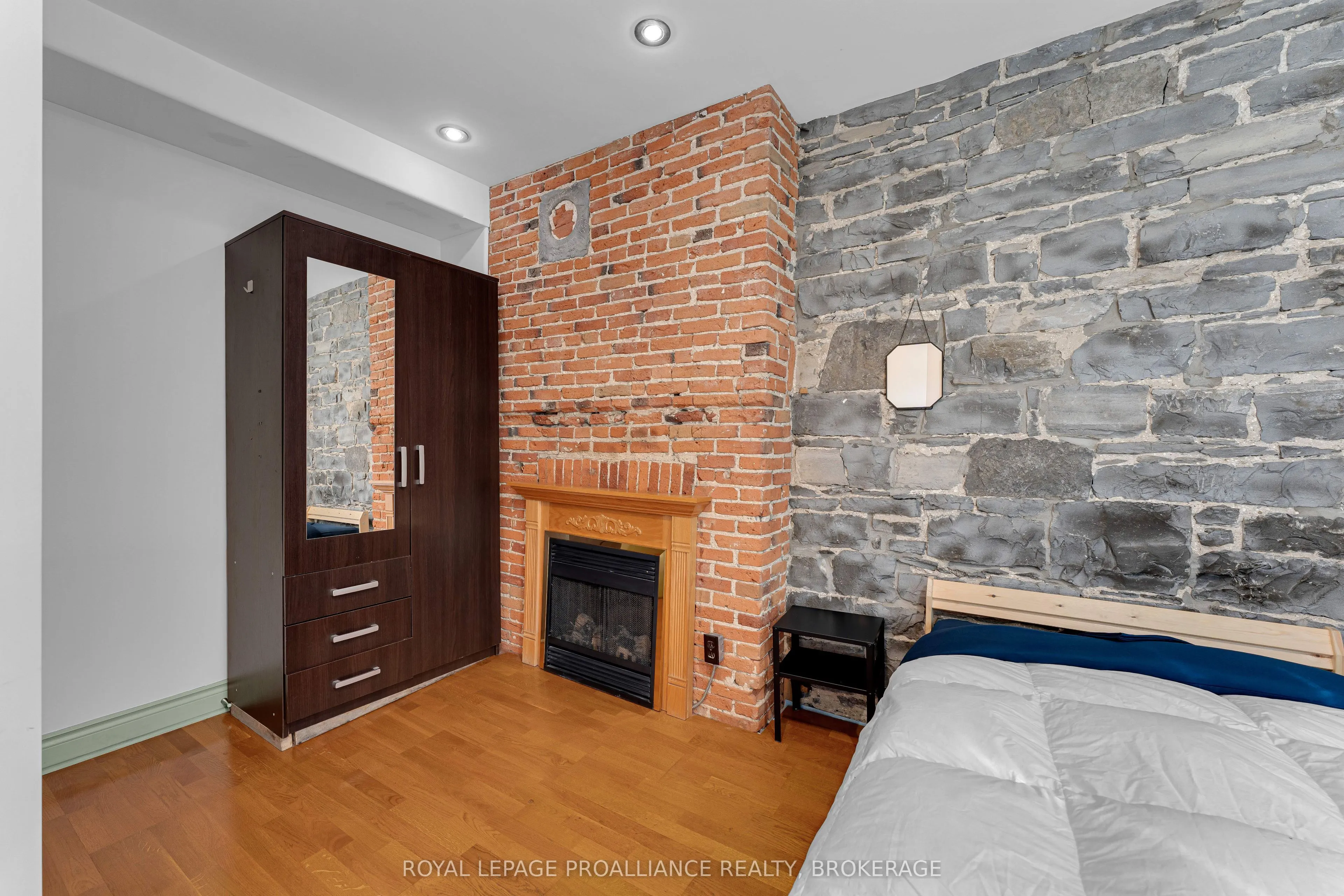 153-155 Brock Street