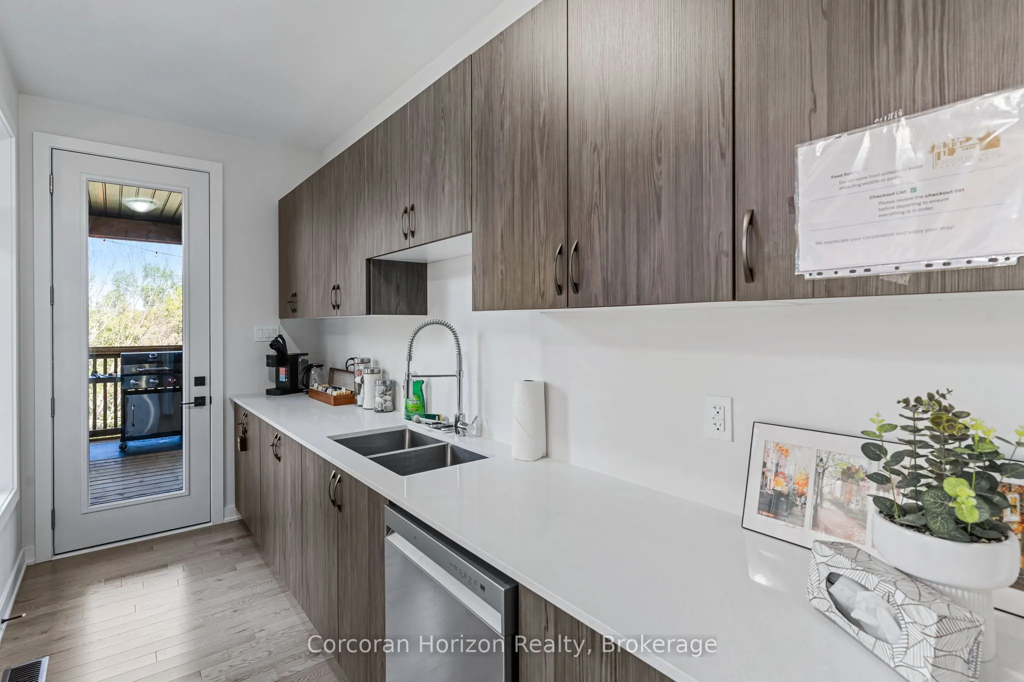 1008 Napier Court
