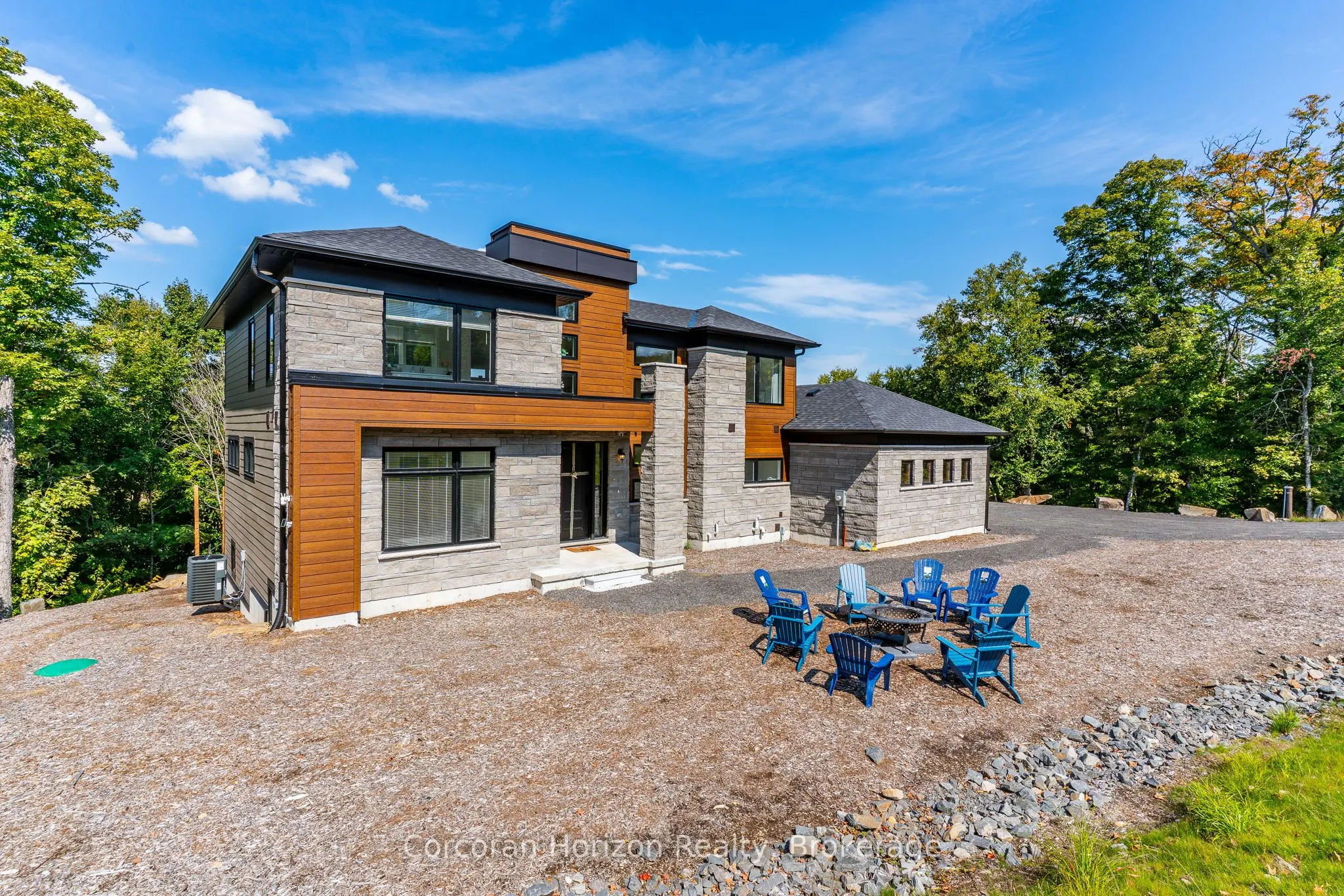1008 Napier Court
