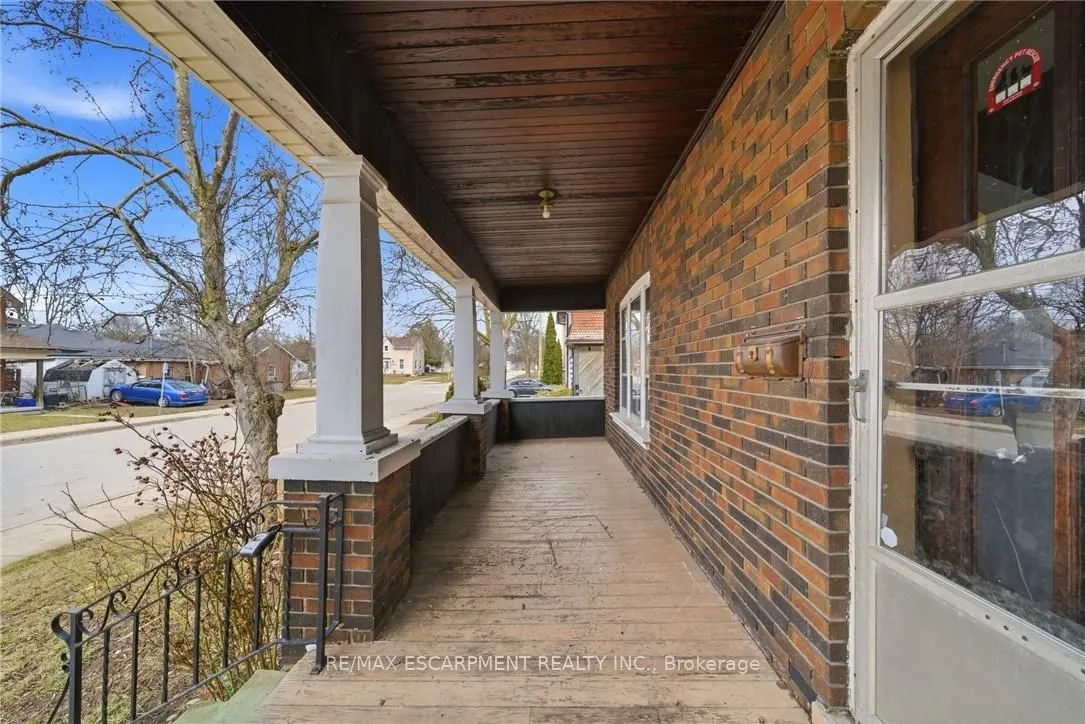 203 Brock Street