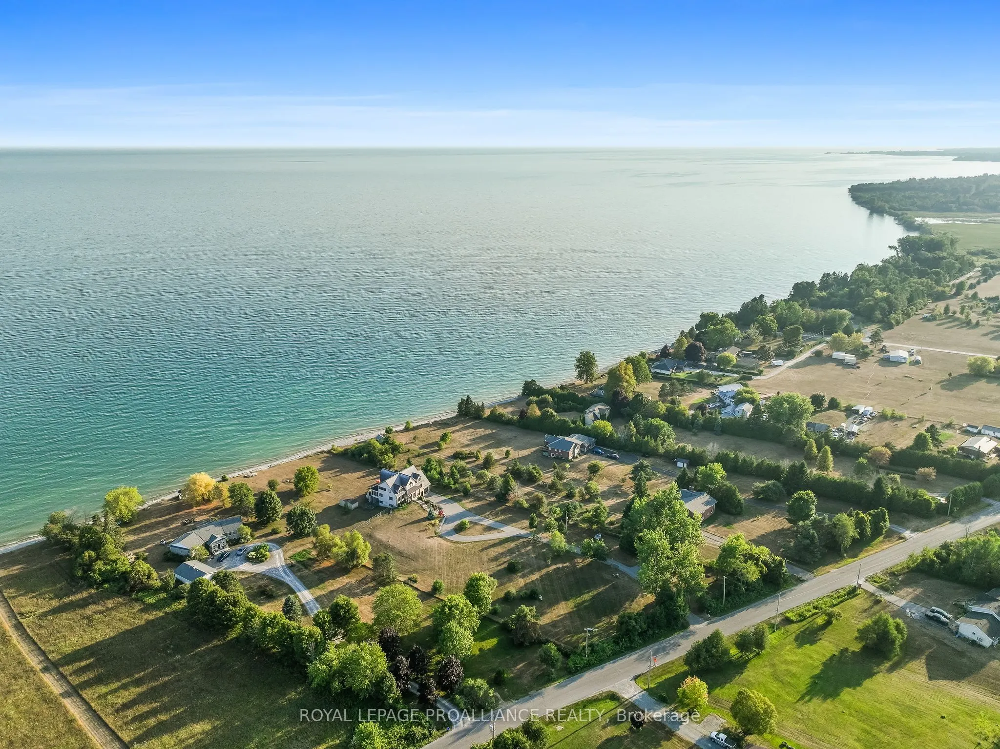263 Lakeshore Road