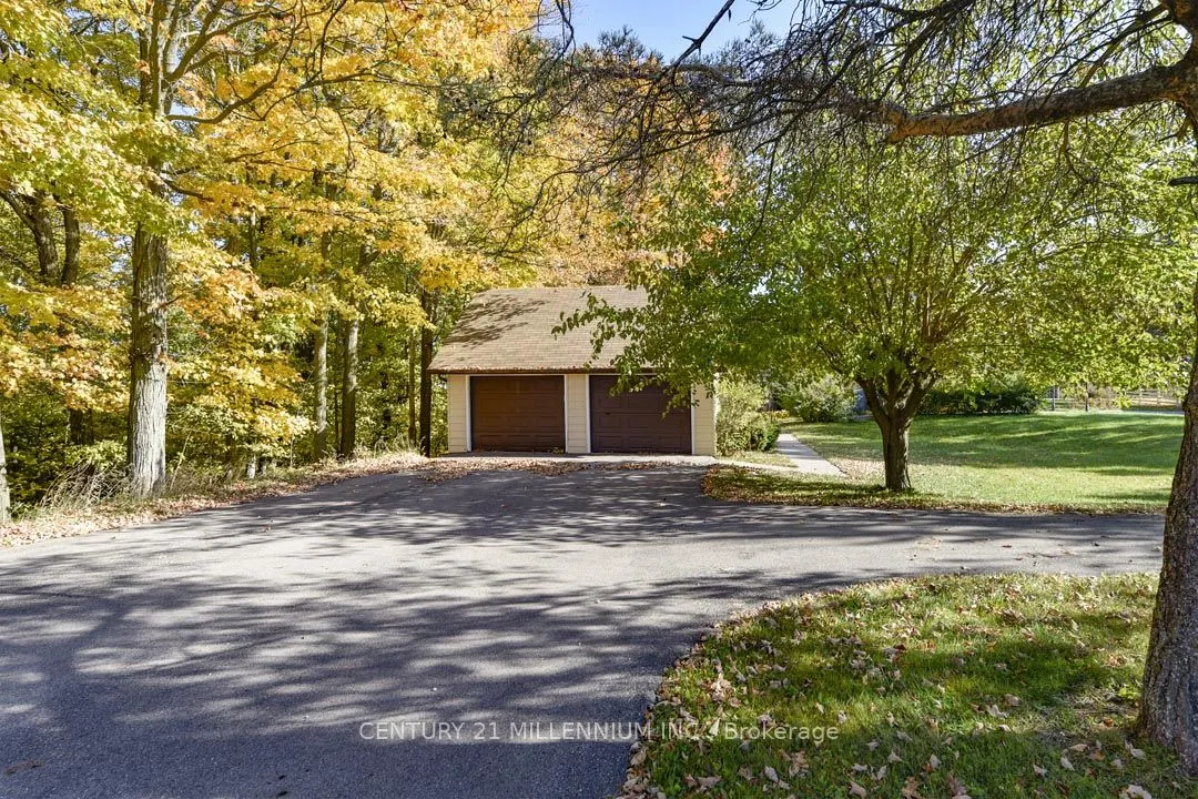 287199 10 Sideroad