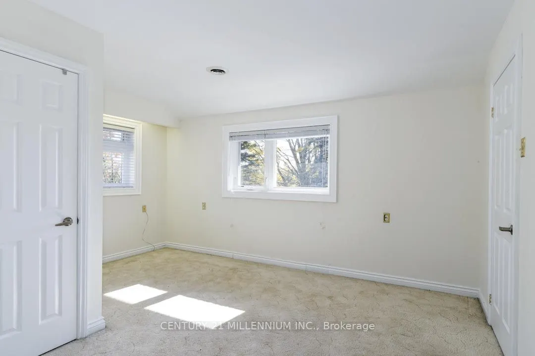 287199 10 Sideroad