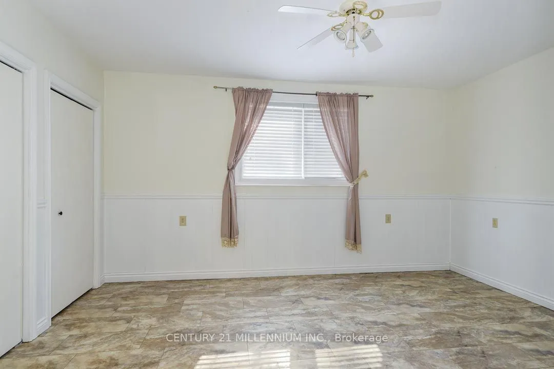 287199 10 Sideroad