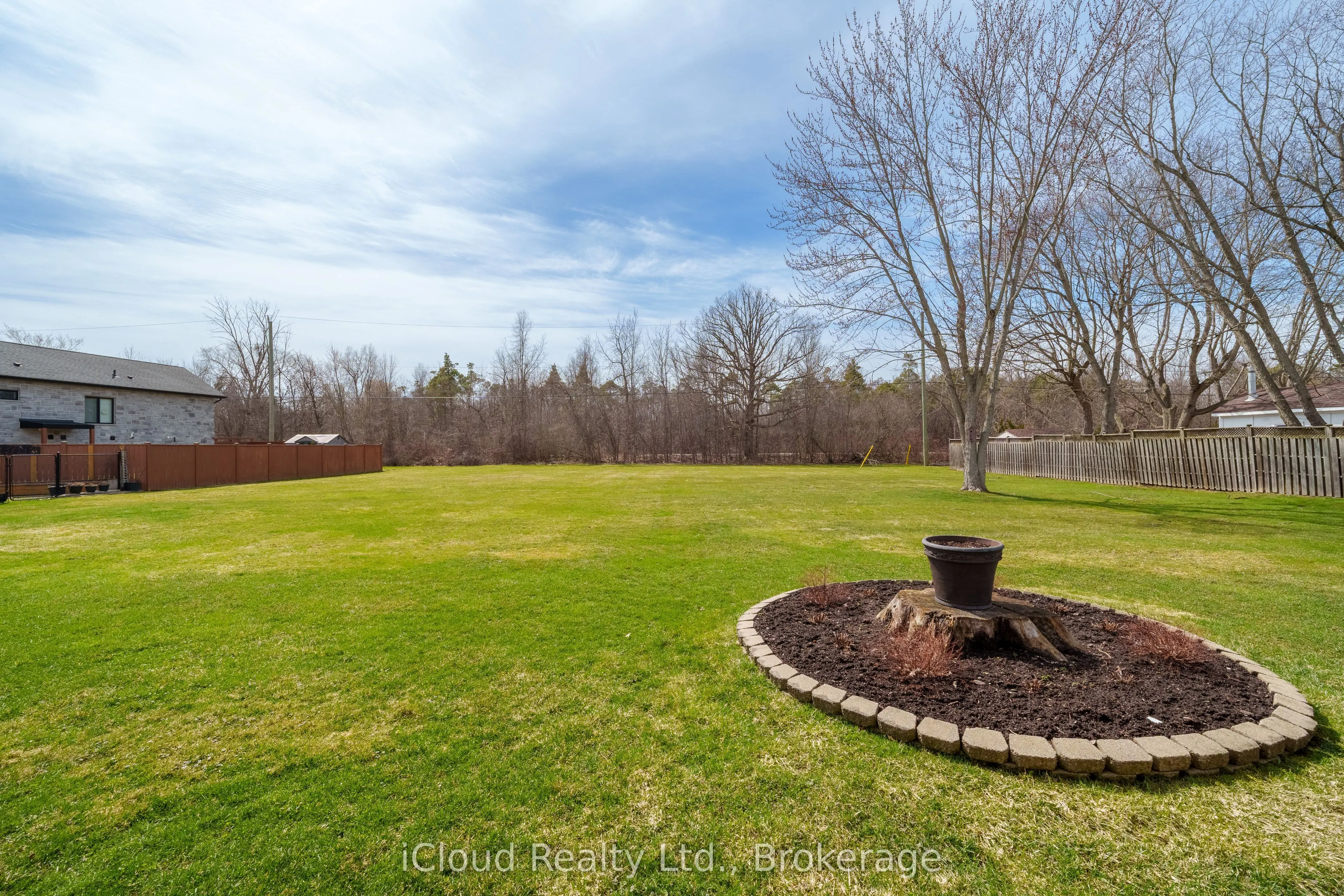 4099 Niagara Parkway