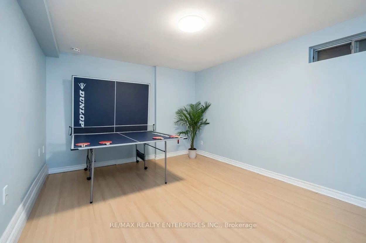 121 Morgan Avenue #7