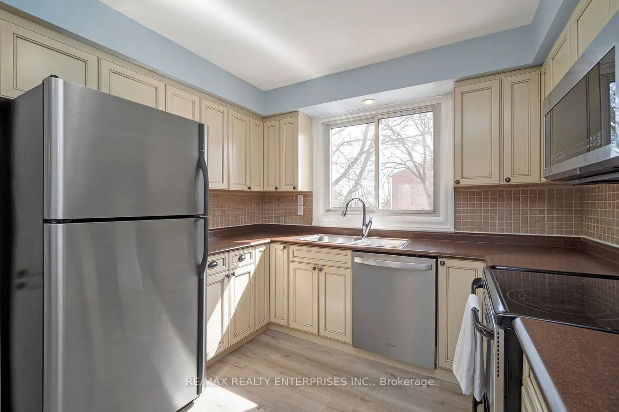 121 Morgan Avenue #7