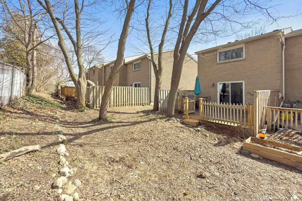 121 Morgan Avenue #7